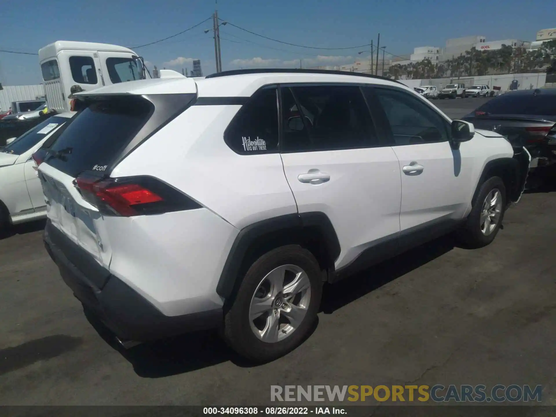 4 Фотография поврежденного автомобиля 2T3W1RFVXLW098369 TOYOTA RAV4 2020