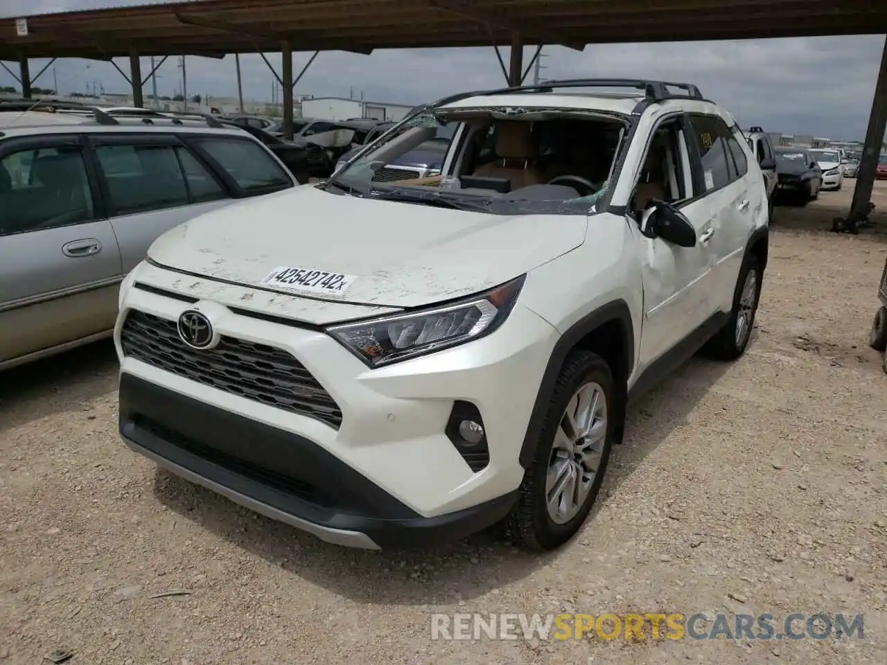 2 Photograph of a damaged car 2T3Y1RFV3LC034961 TOYOTA RAV4 2020