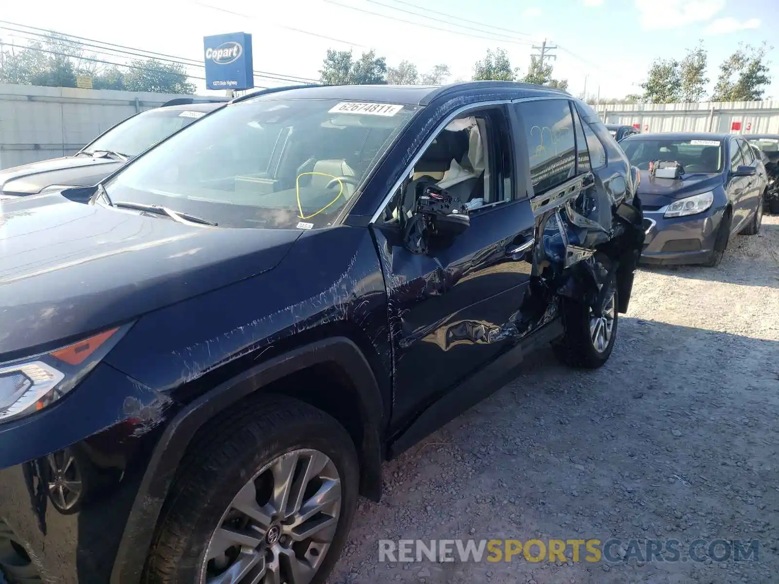 9 Photograph of a damaged car 2T3Y1RFV5LC076516 TOYOTA RAV4 2020