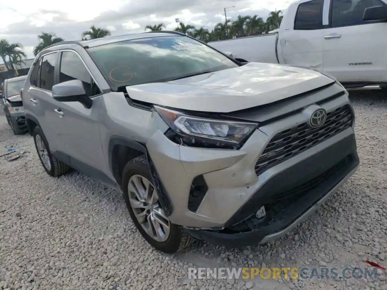 1 Photograph of a damaged car 2T3Y1RFVXLC036965 TOYOTA RAV4 2020