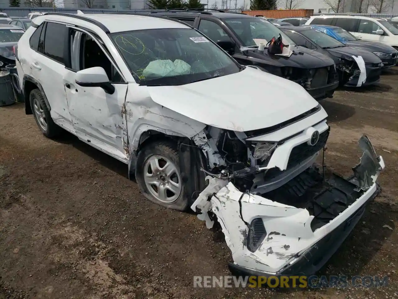 1 Photograph of a damaged car 2T3Z1RFV7LC082967 TOYOTA RAV4 2020