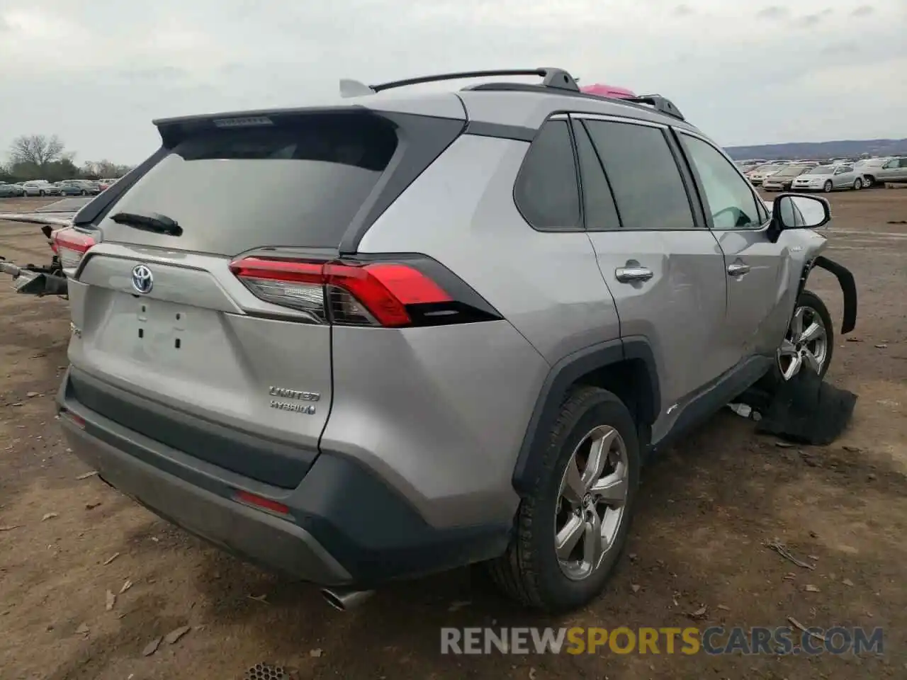 4 Photograph of a damaged car 4T3DWRFV0LU001429 TOYOTA RAV4 2020