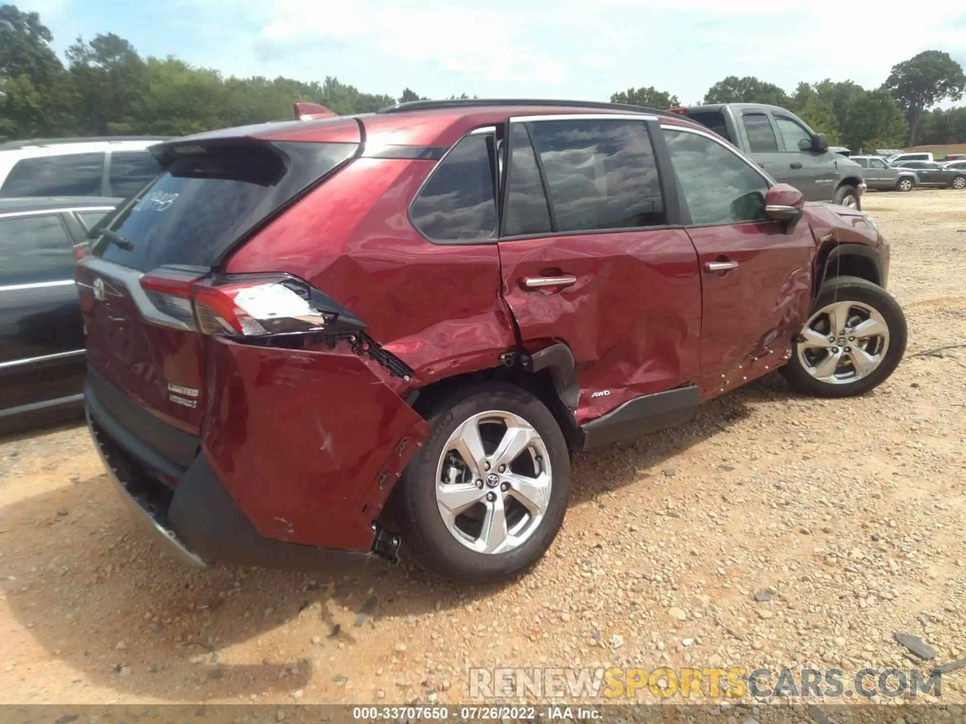 4 Photograph of a damaged car 4T3DWRFV1LU009443 TOYOTA RAV4 2020