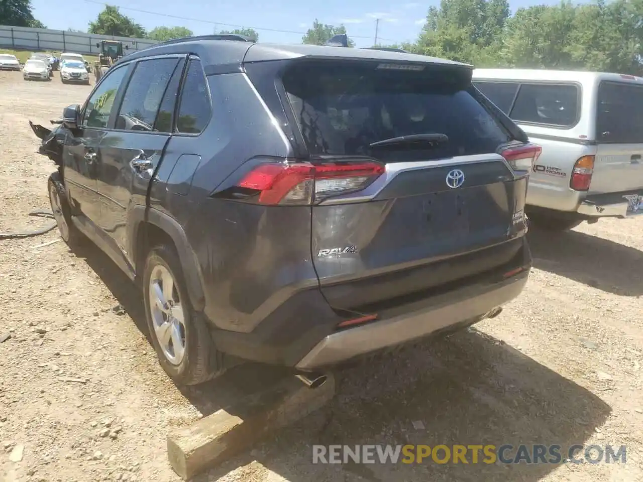 3 Photograph of a damaged car 4T3DWRFV1LU010222 TOYOTA RAV4 2020