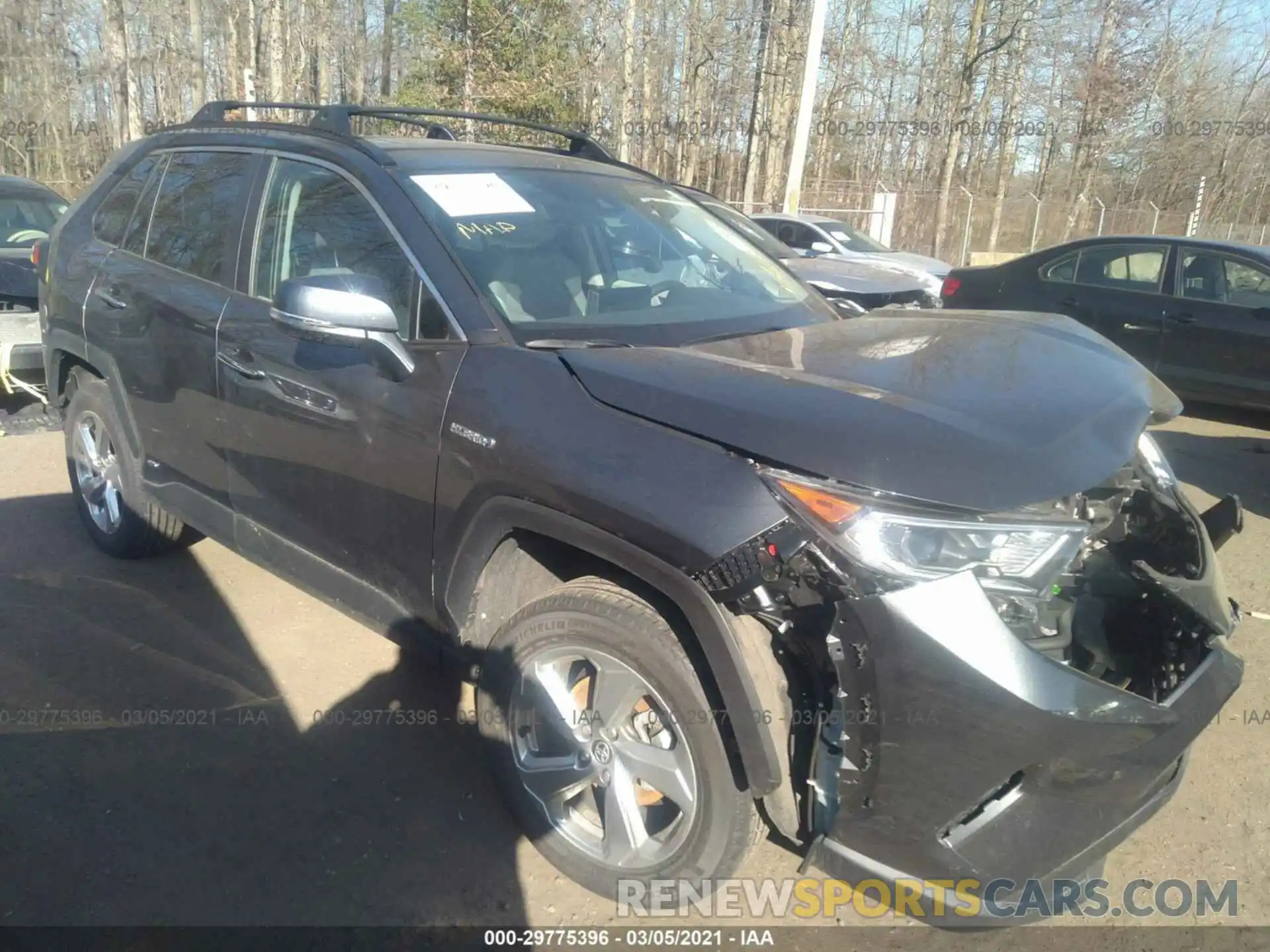 1 Photograph of a damaged car 4T3DWRFV5LU009994 TOYOTA RAV4 2020