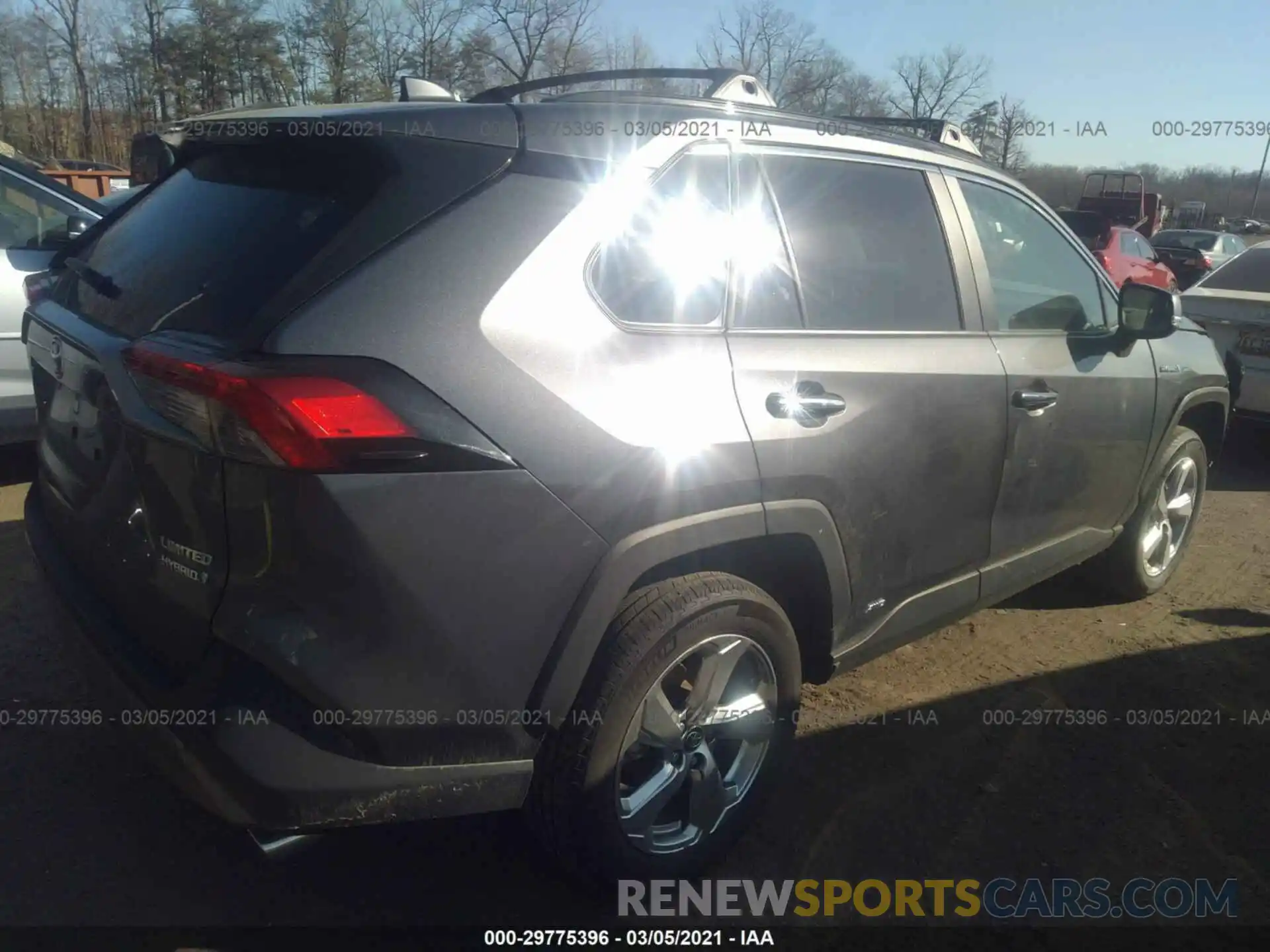 4 Photograph of a damaged car 4T3DWRFV5LU009994 TOYOTA RAV4 2020