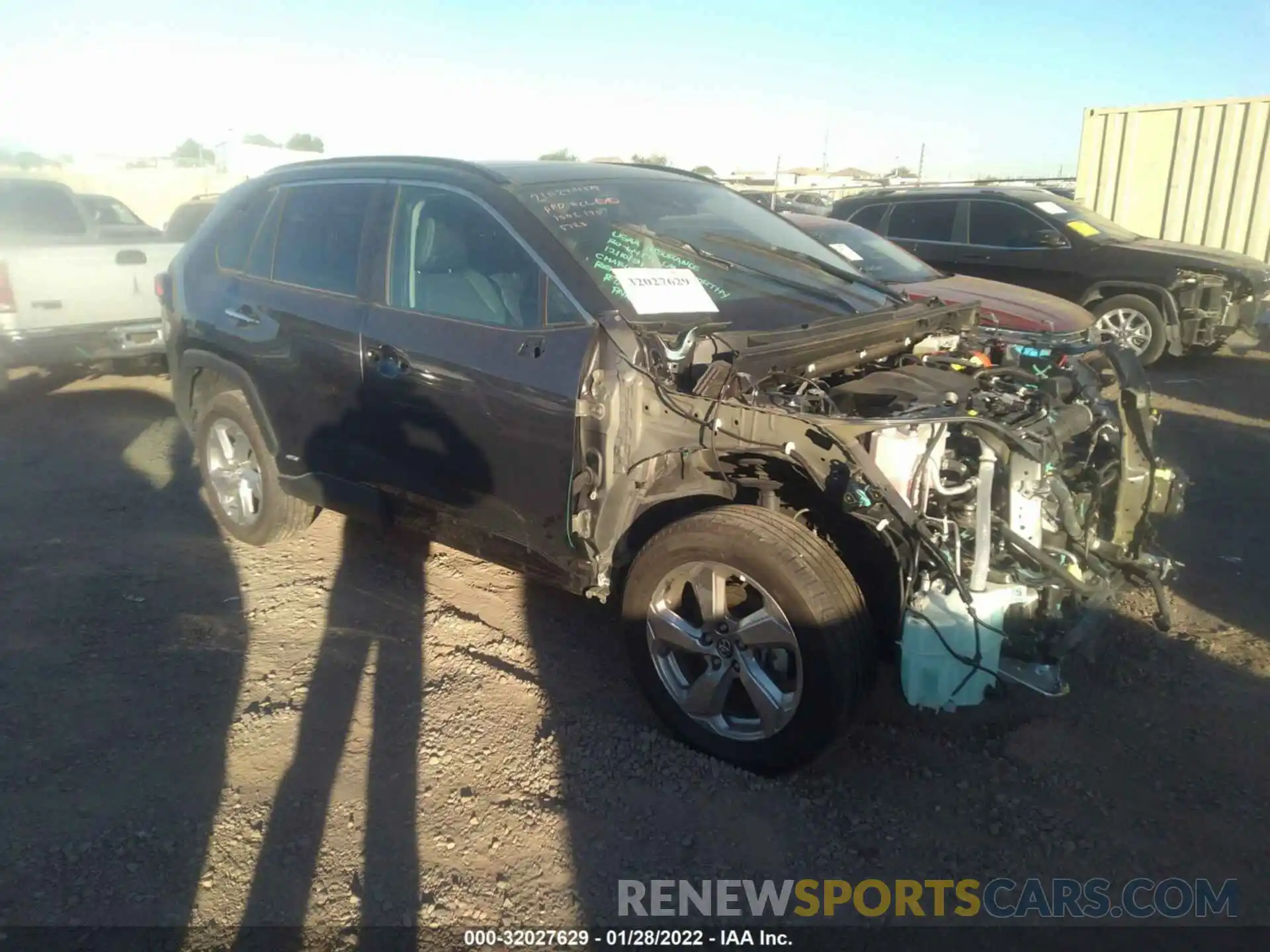 1 Photograph of a damaged car 4T3DWRFV7LU005123 TOYOTA RAV4 2020