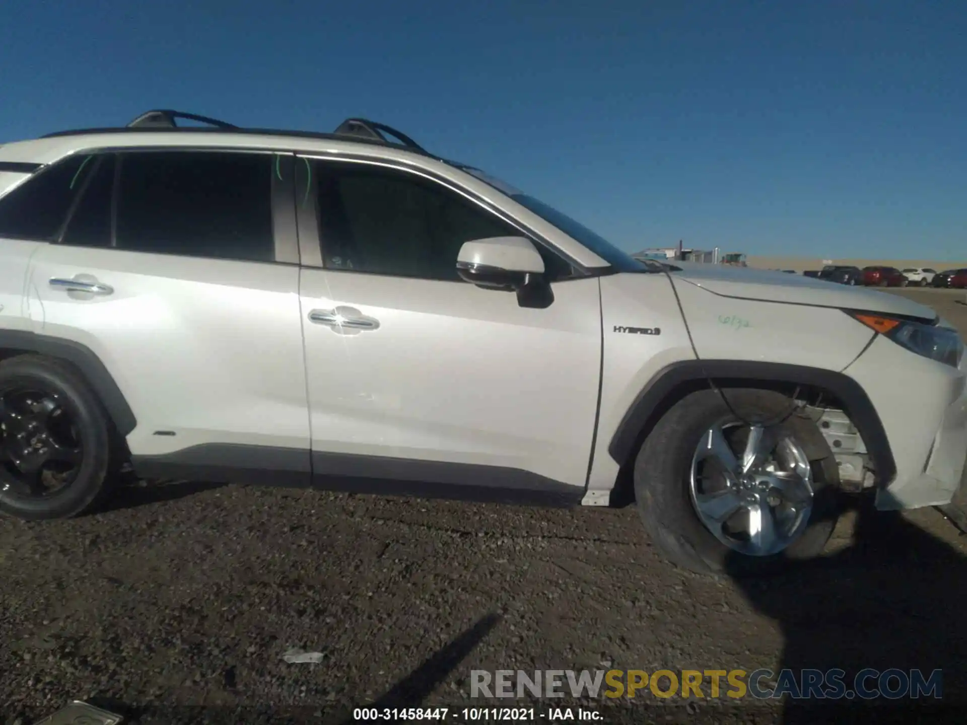 6 Photograph of a damaged car 4T3DWRFV8LU004983 TOYOTA RAV4 2020