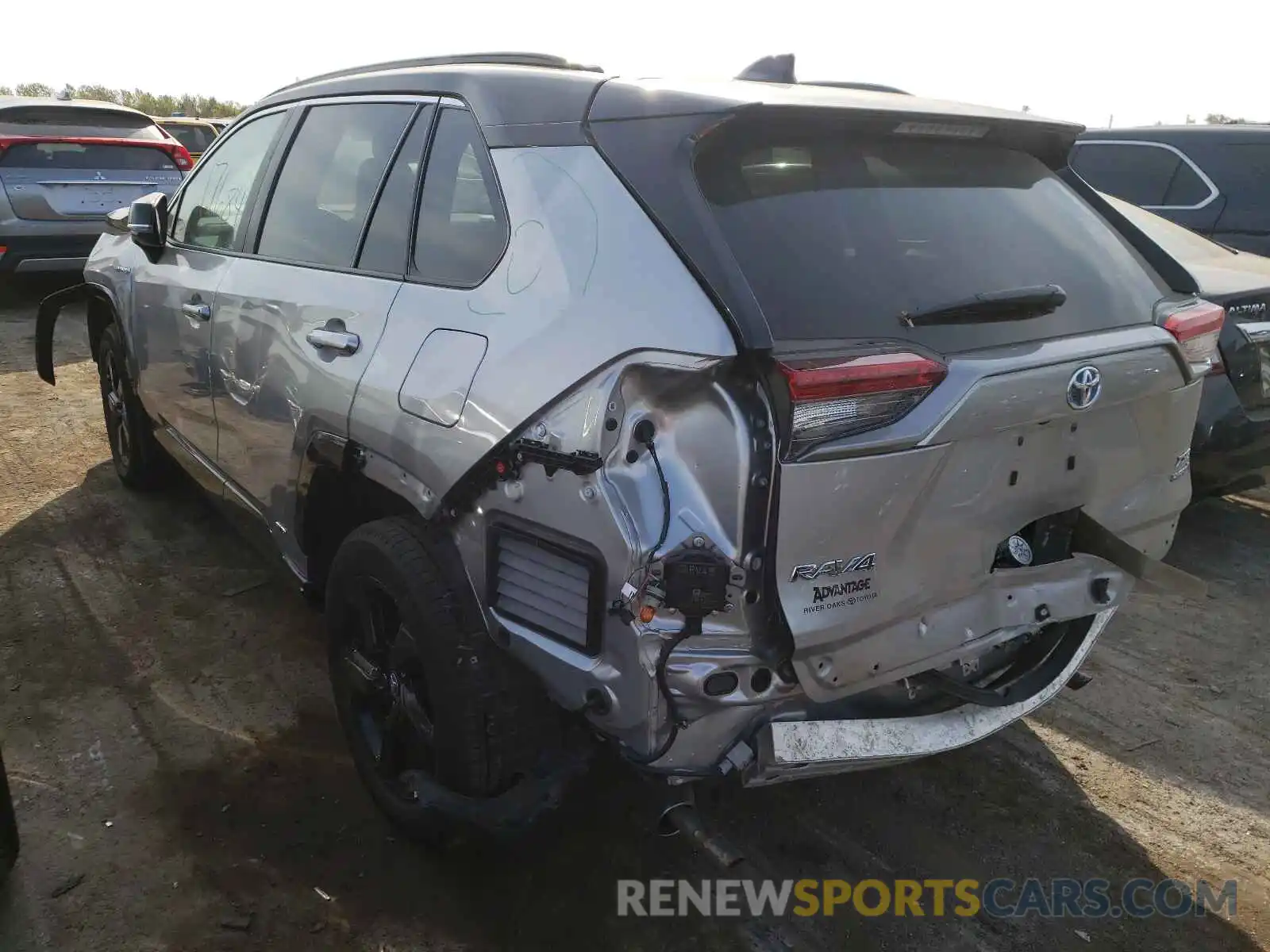 3 Photograph of a damaged car 4T3E6RFV7LU005563 TOYOTA RAV4 2020