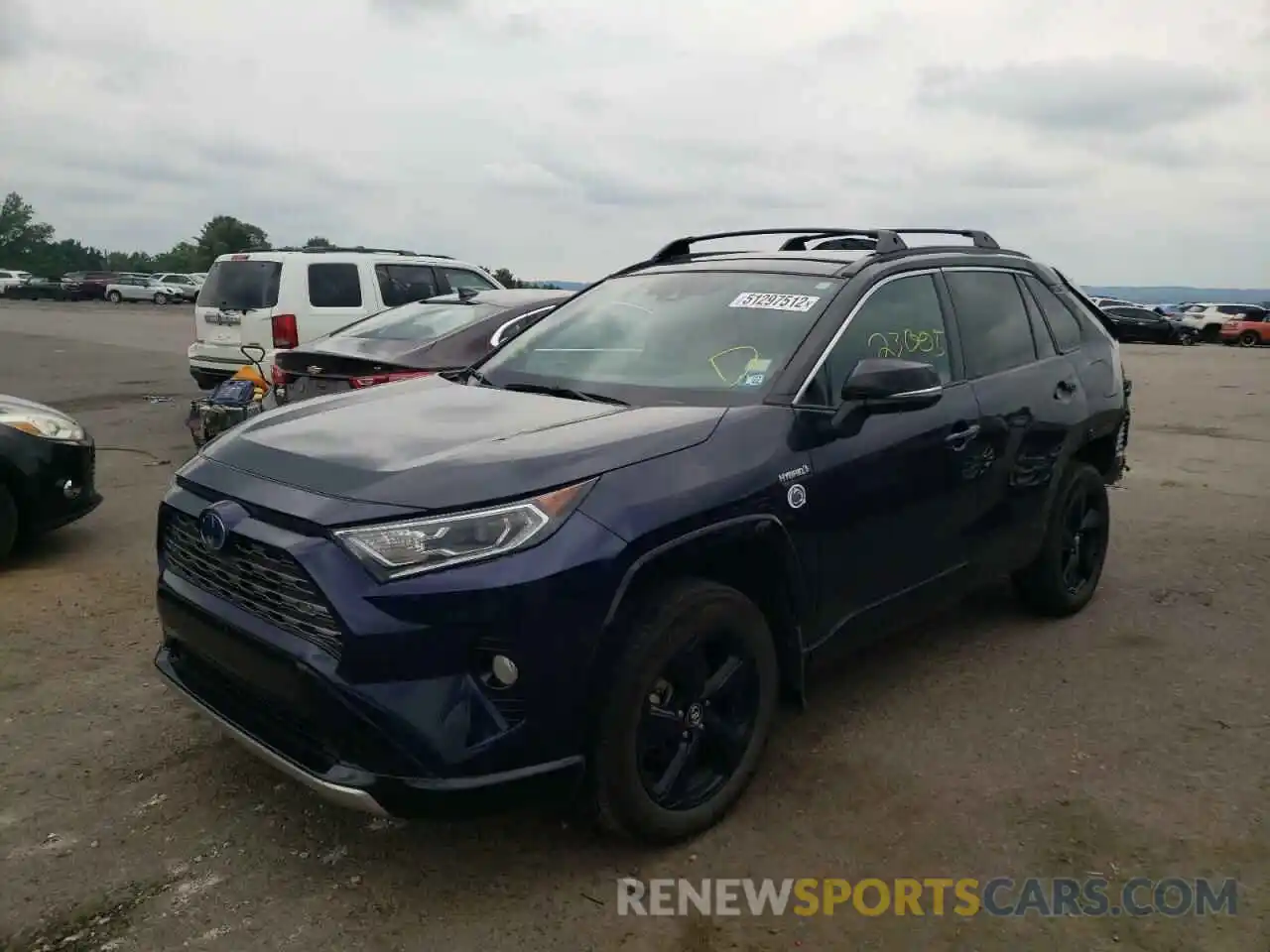 2 Photograph of a damaged car 4T3EWRFV0LU005128 TOYOTA RAV4 2020