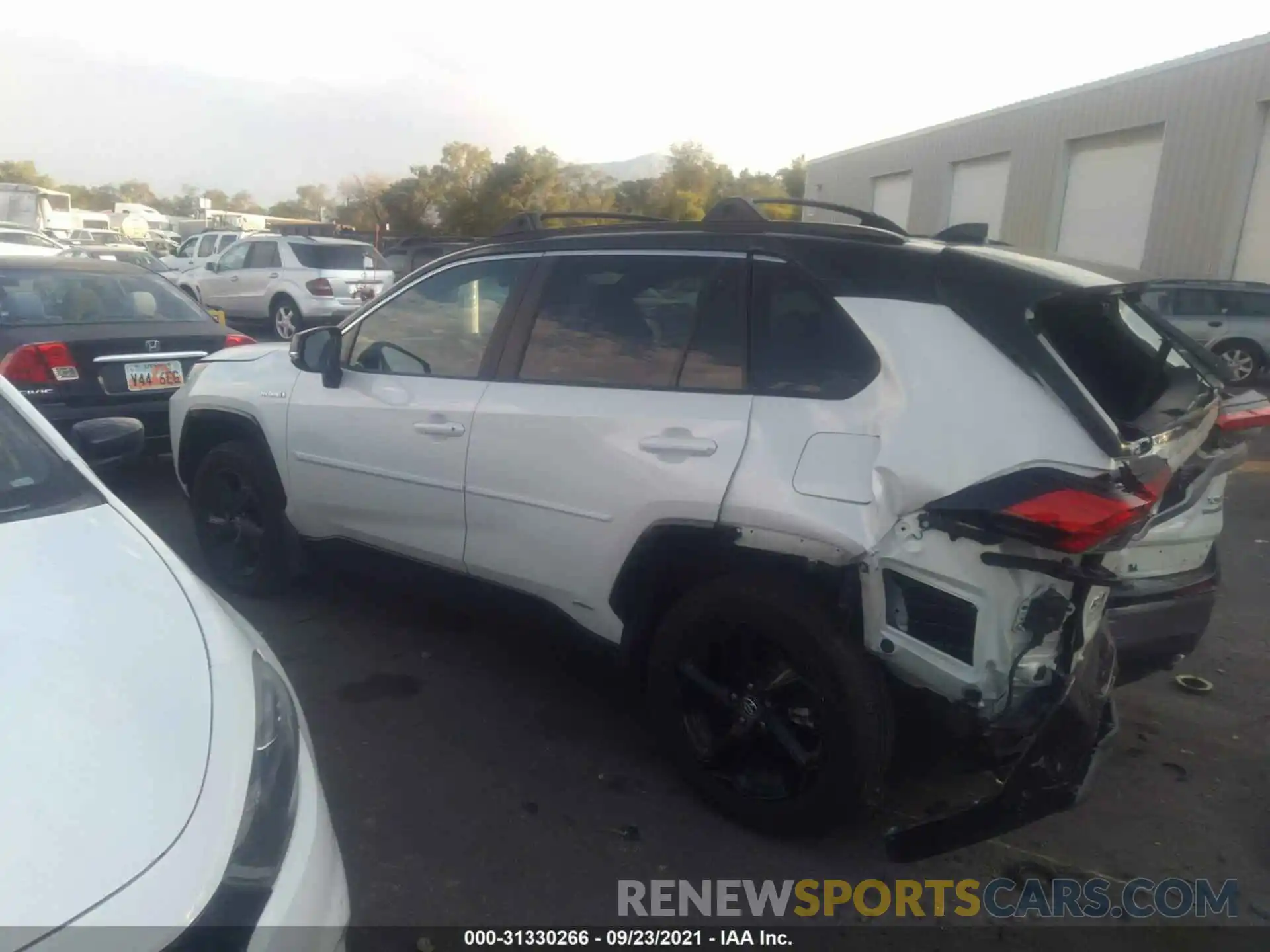 3 Photograph of a damaged car 4T3EWRFV0LU005646 TOYOTA RAV4 2020