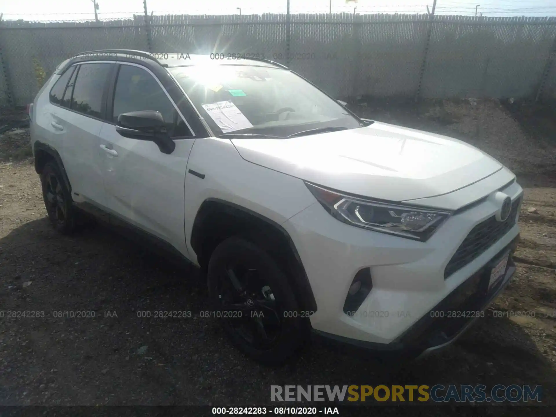 1 Фотография поврежденного автомобиля 4T3EWRFV5LU006033 TOYOTA RAV4 2020