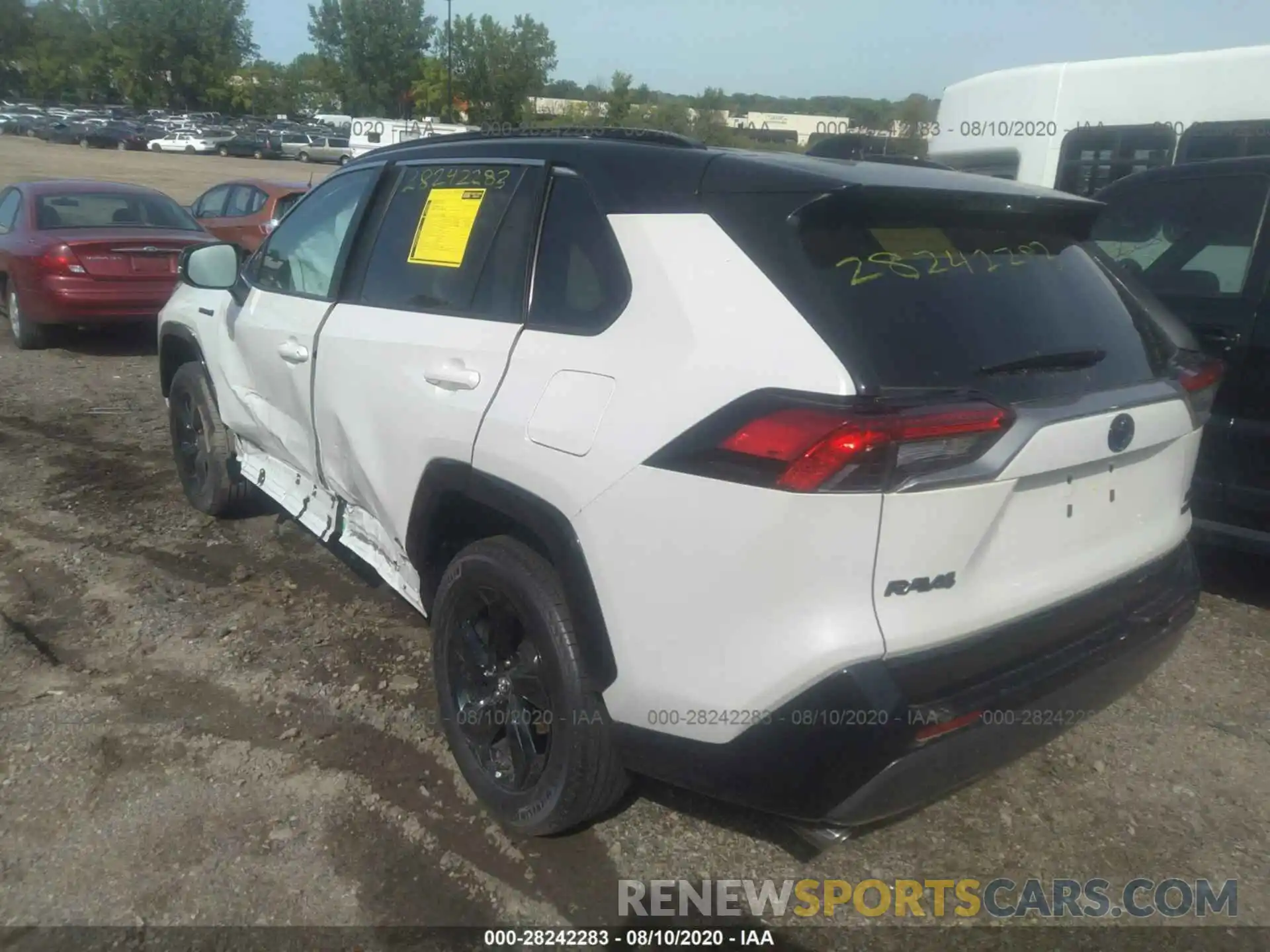 3 Photograph of a damaged car 4T3EWRFV5LU006033 TOYOTA RAV4 2020