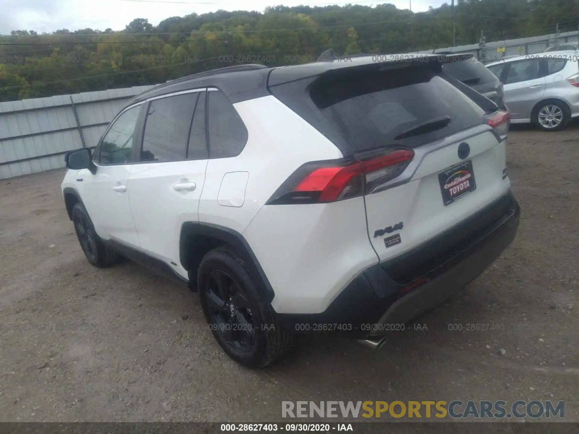 3 Photograph of a damaged car 4T3EWRFV7LU004235 TOYOTA RAV4 2020