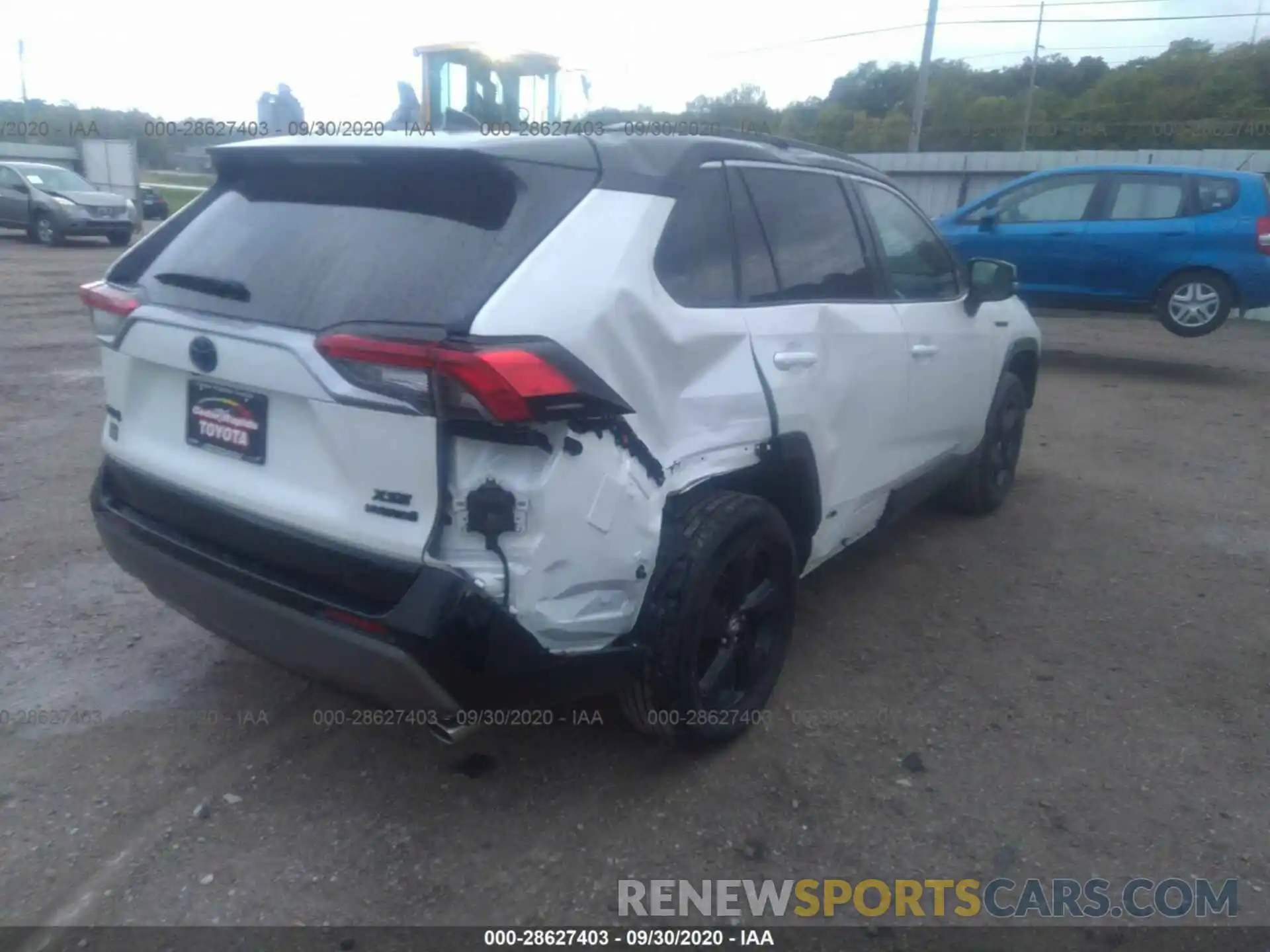 4 Photograph of a damaged car 4T3EWRFV7LU004235 TOYOTA RAV4 2020