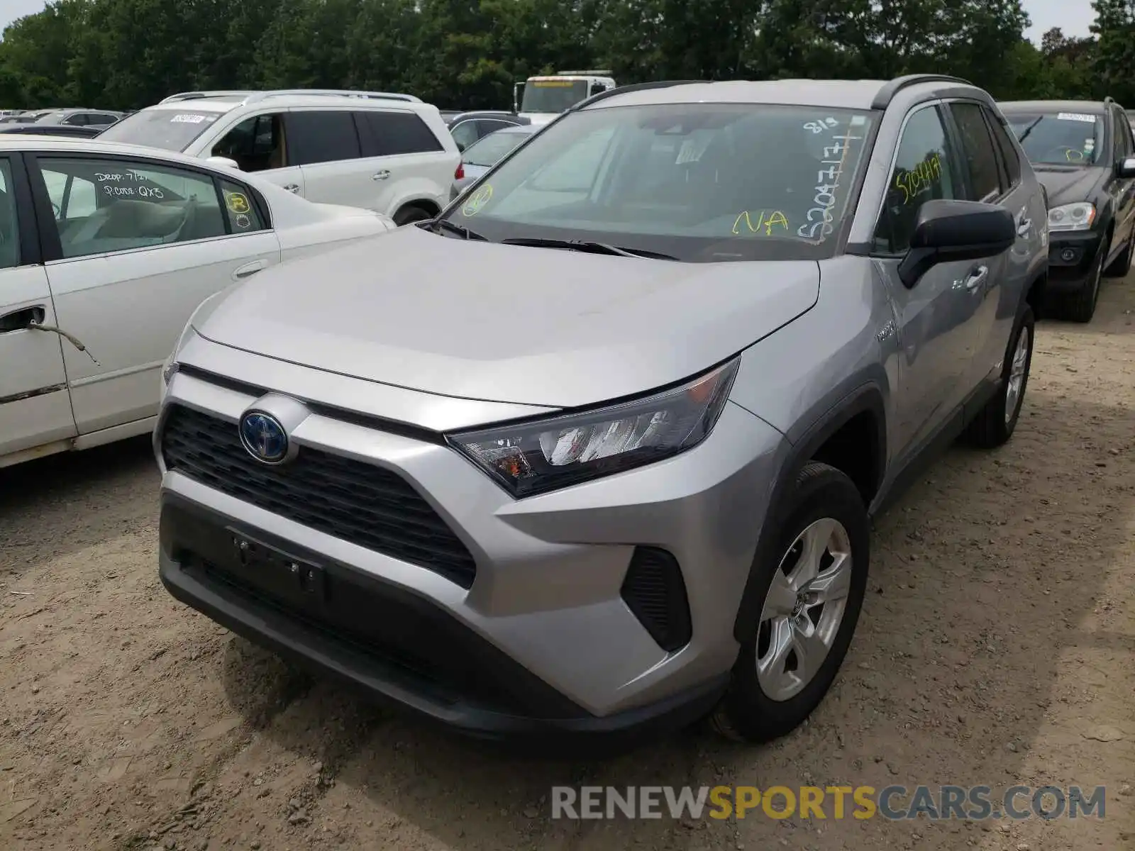 2 Photograph of a damaged car 4T3L6RFV2LU004344 TOYOTA RAV4 2020