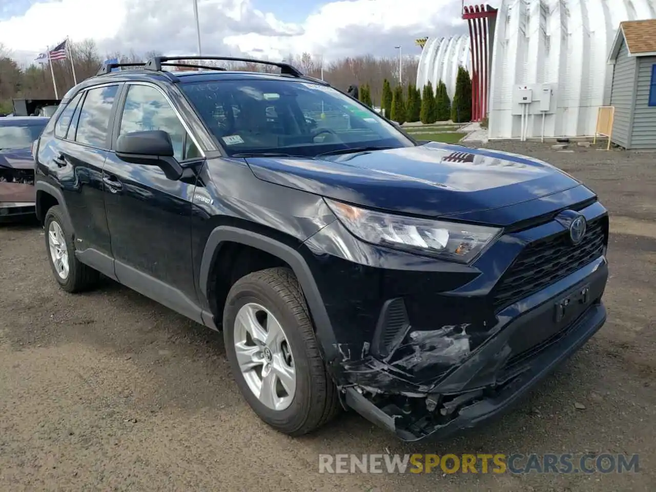 1 Фотография поврежденного автомобиля 4T3L6RFV5LU005195 TOYOTA RAV4 2020