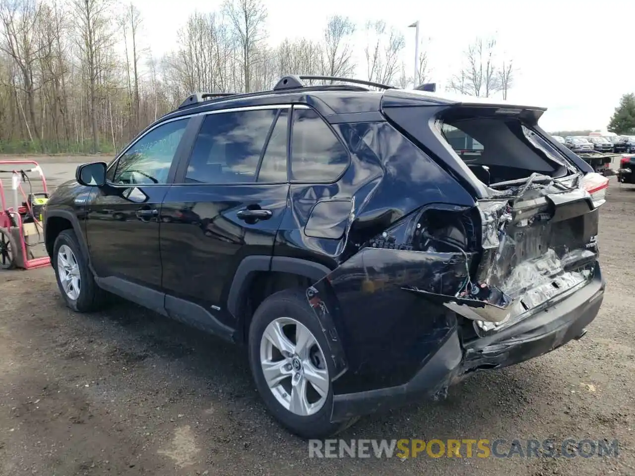 3 Photograph of a damaged car 4T3L6RFV5LU005195 TOYOTA RAV4 2020