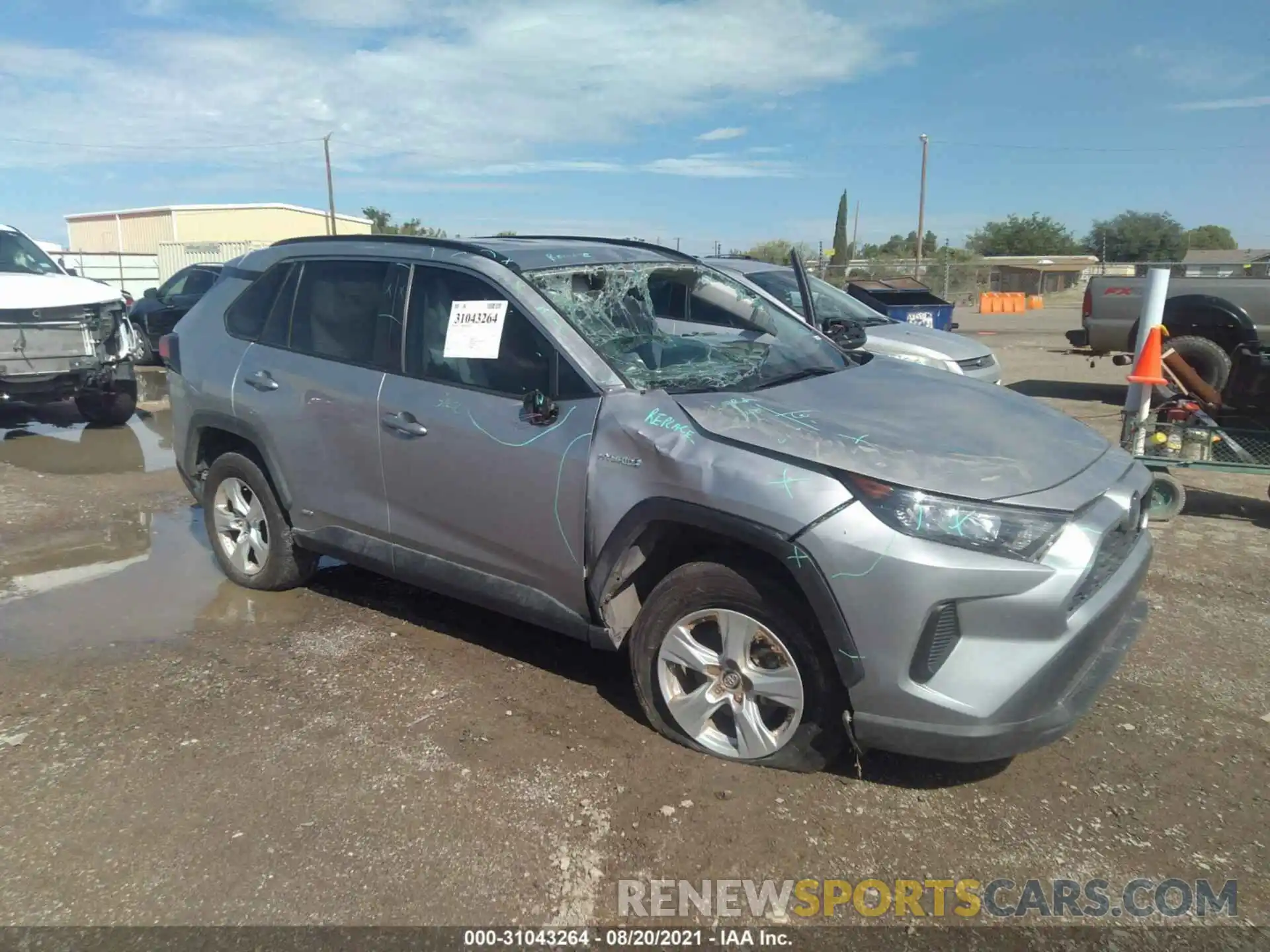 1 Photograph of a damaged car 4T3L6RFV6LU001608 TOYOTA RAV4 2020