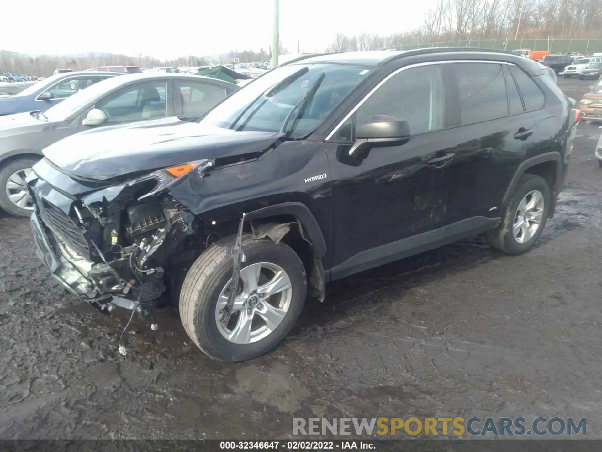 2 Photograph of a damaged car 4T3L6RFV6LU003035 TOYOTA RAV4 2020