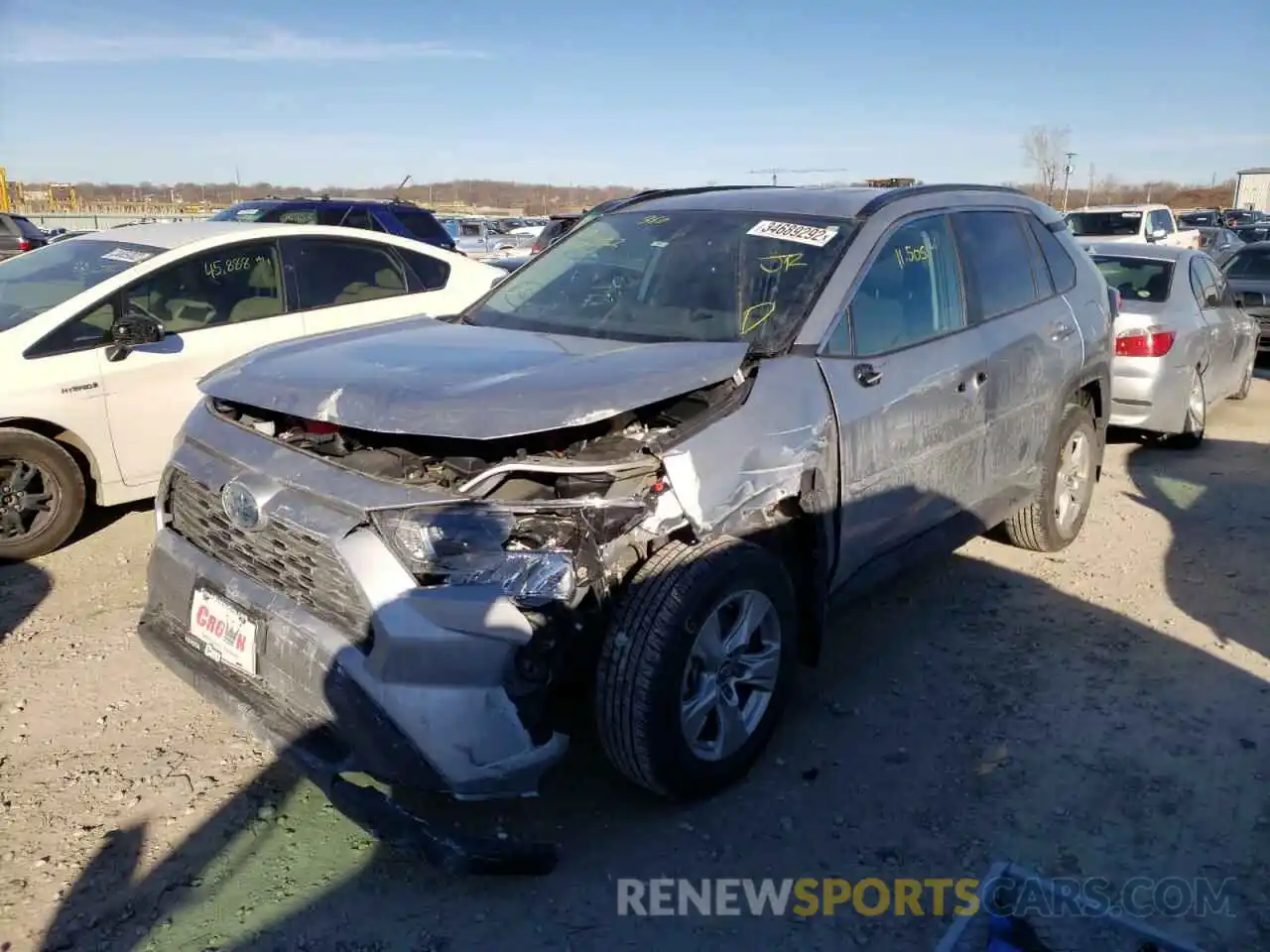 2 Photograph of a damaged car 4T3L6RFVXLU002132 TOYOTA RAV4 2020