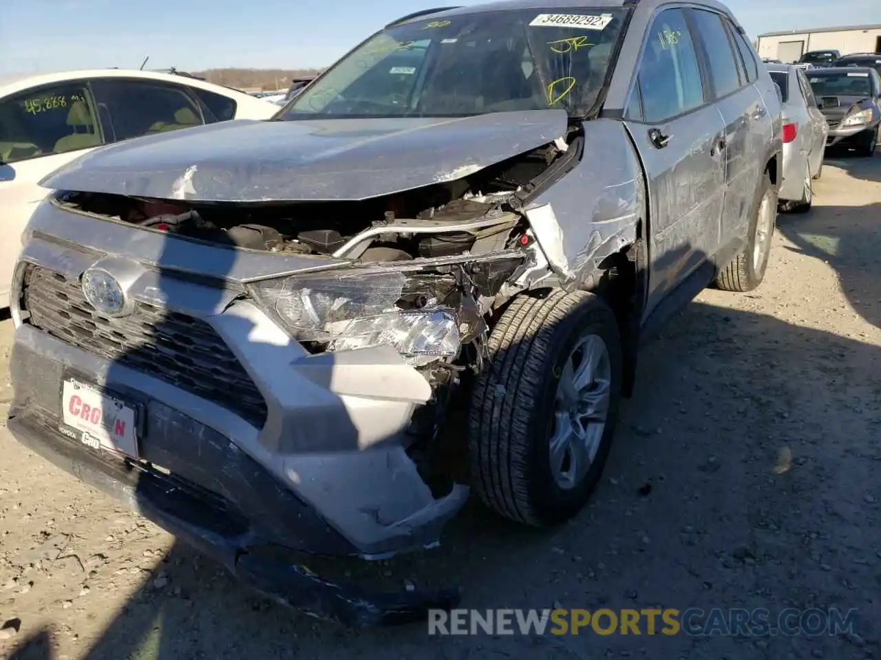 9 Photograph of a damaged car 4T3L6RFVXLU002132 TOYOTA RAV4 2020