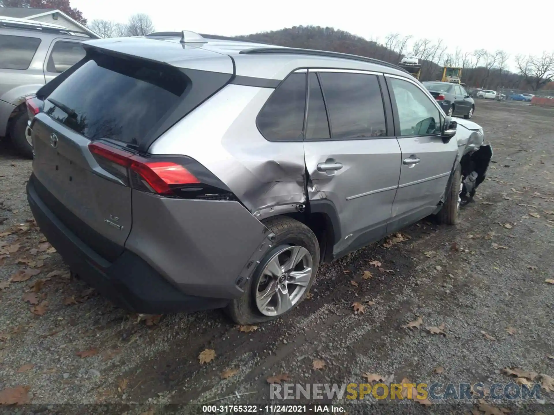 4 Фотография поврежденного автомобиля 4T3MWRFV0LU005738 TOYOTA RAV4 2020