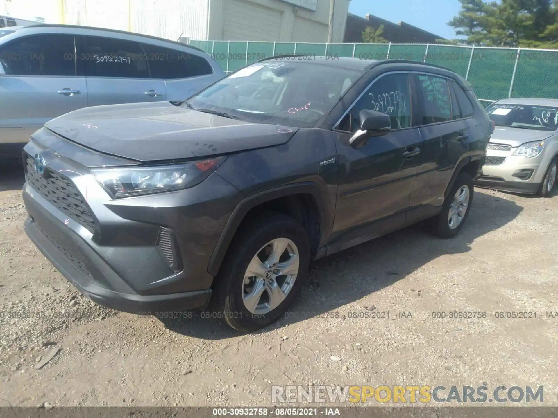 2 Photograph of a damaged car 4T3MWRFV0LU006775 TOYOTA RAV4 2020