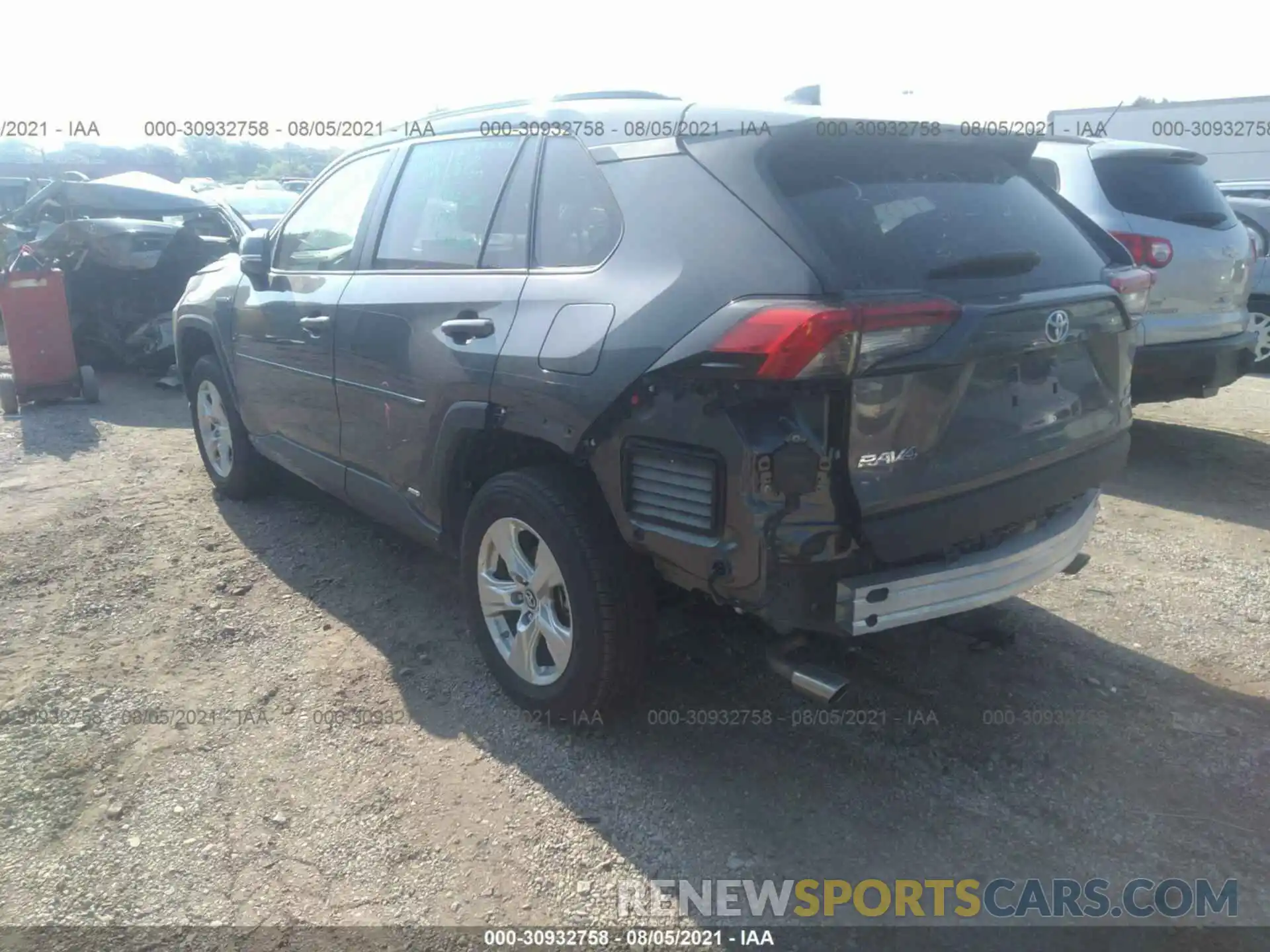 3 Фотография поврежденного автомобиля 4T3MWRFV0LU006775 TOYOTA RAV4 2020