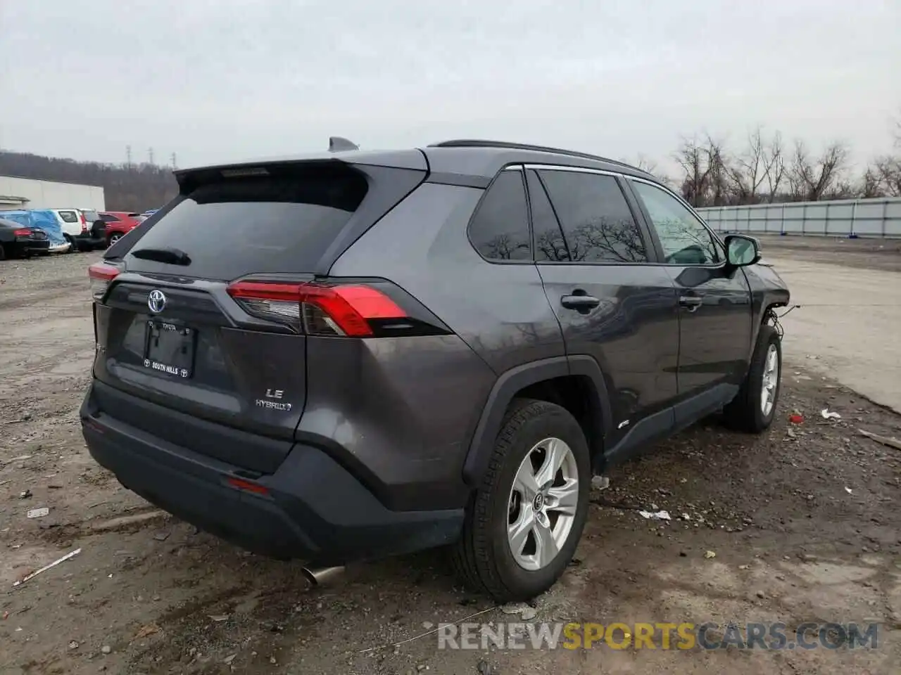 4 Photograph of a damaged car 4T3MWRFV0LU009191 TOYOTA RAV4 2020