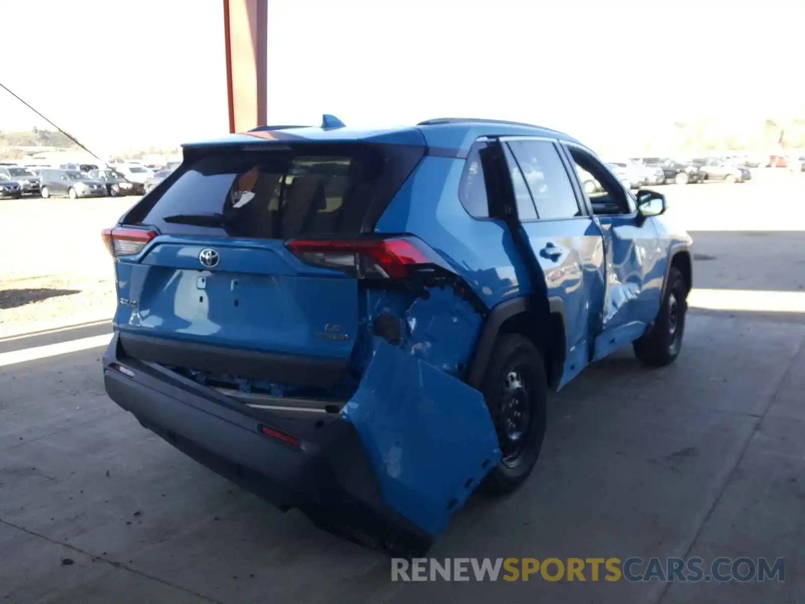 4 Photograph of a damaged car 4T3MWRFV6LU002357 TOYOTA RAV4 2020