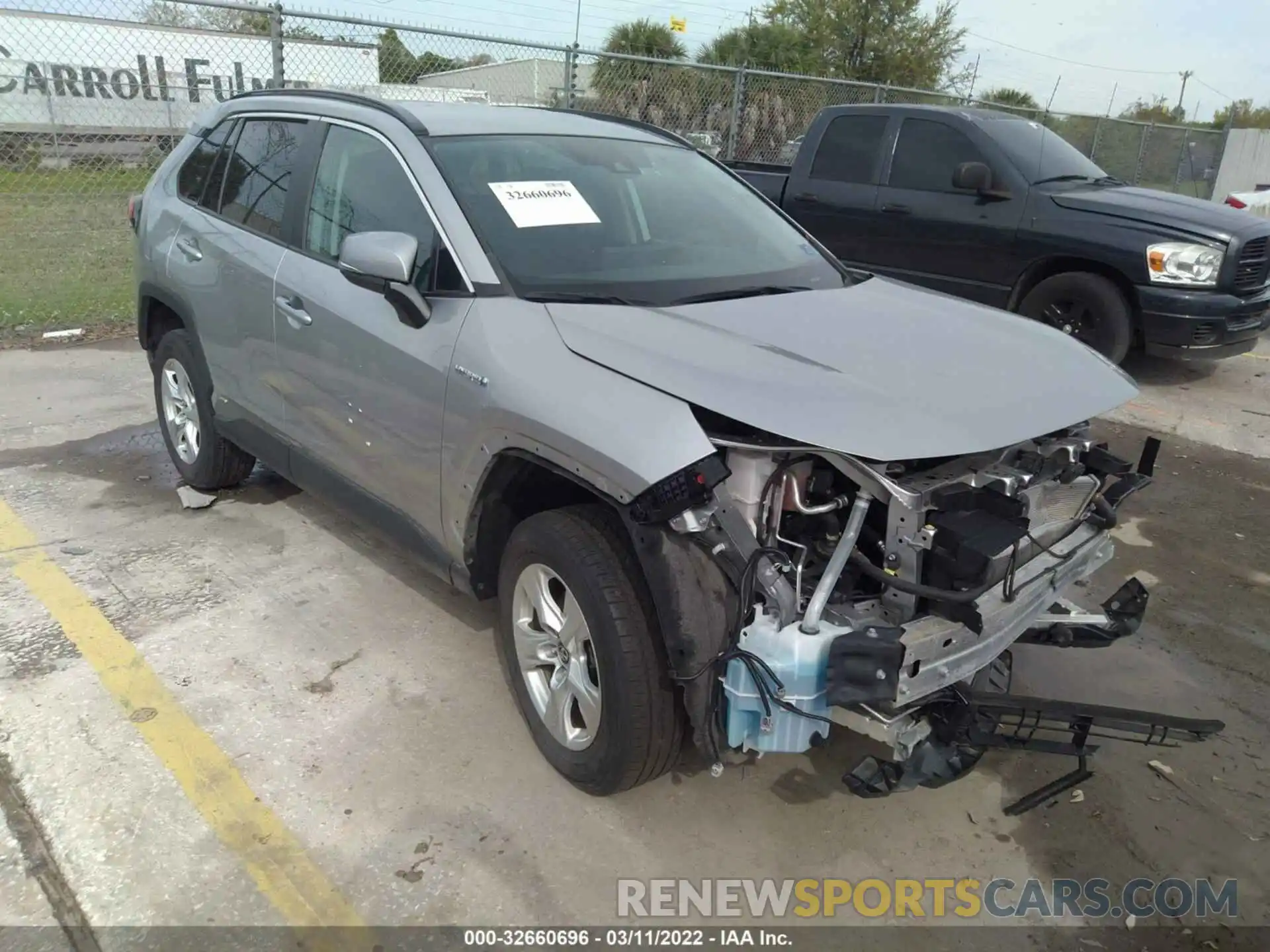 1 Photograph of a damaged car 4T3R6RFV4LU001701 TOYOTA RAV4 2020