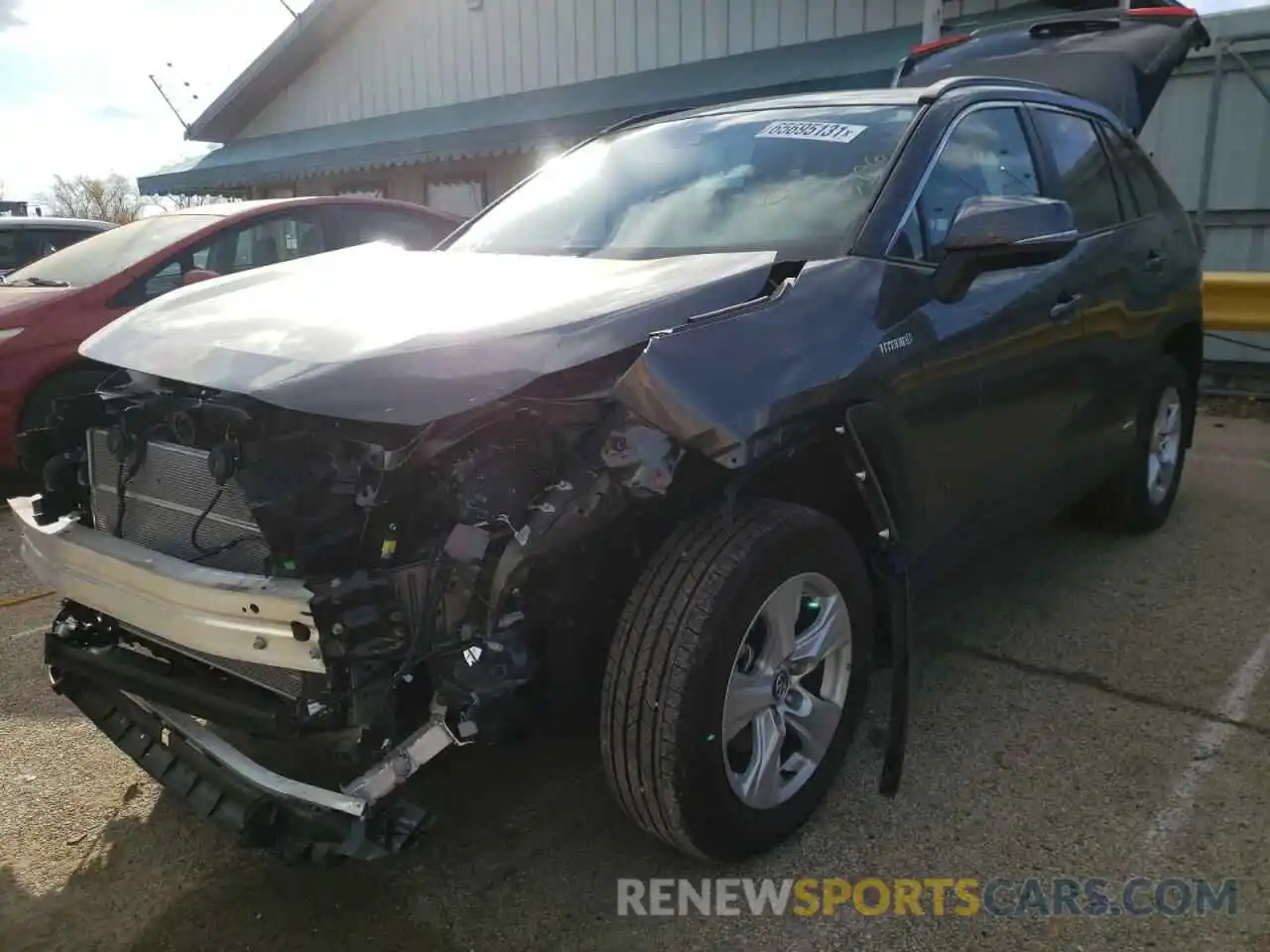 2 Photograph of a damaged car 4T3R6RFV7LU003796 TOYOTA RAV4 2020