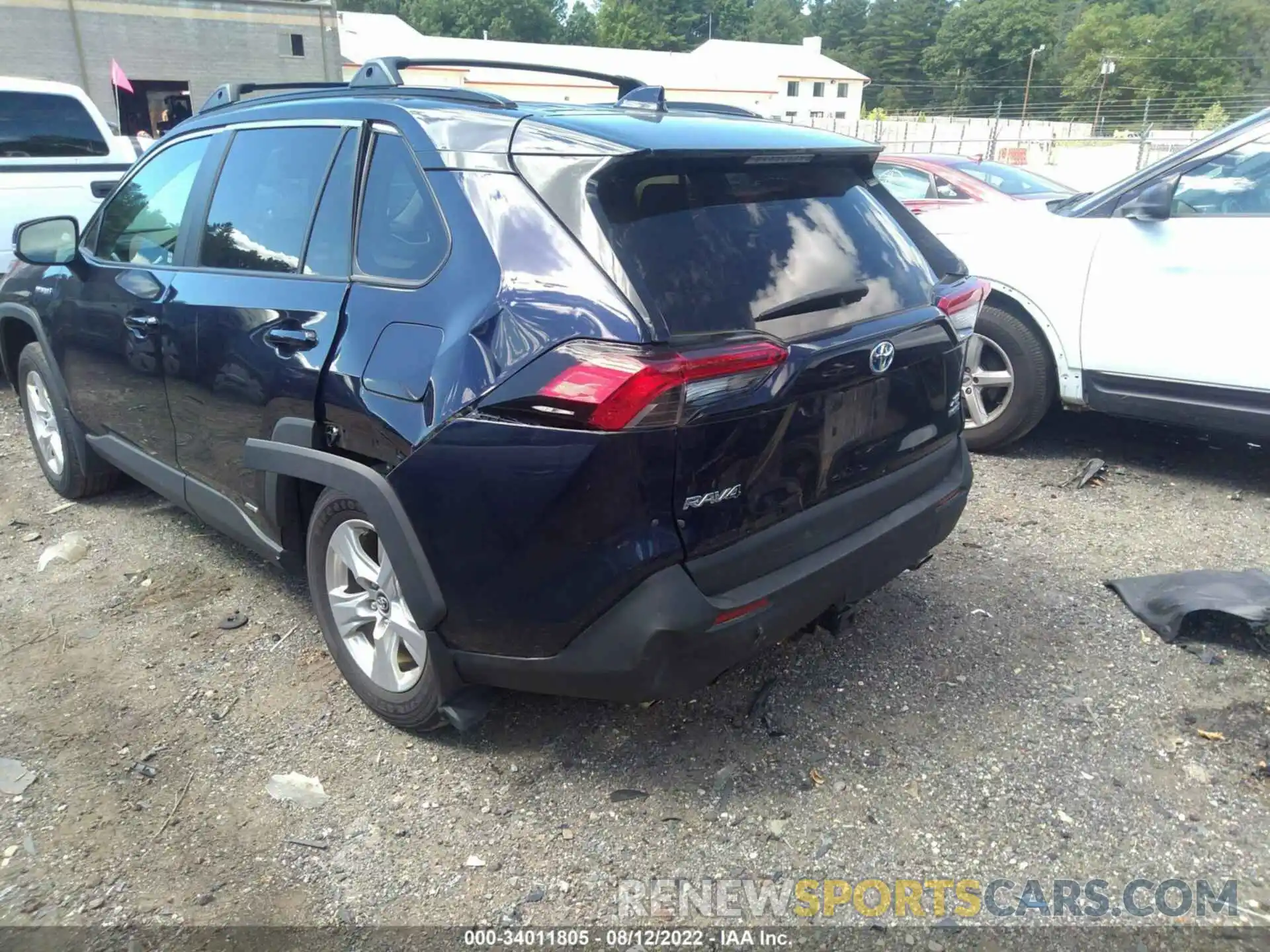 6 Photograph of a damaged car 4T3RWRFV0LU002280 TOYOTA RAV4 2020