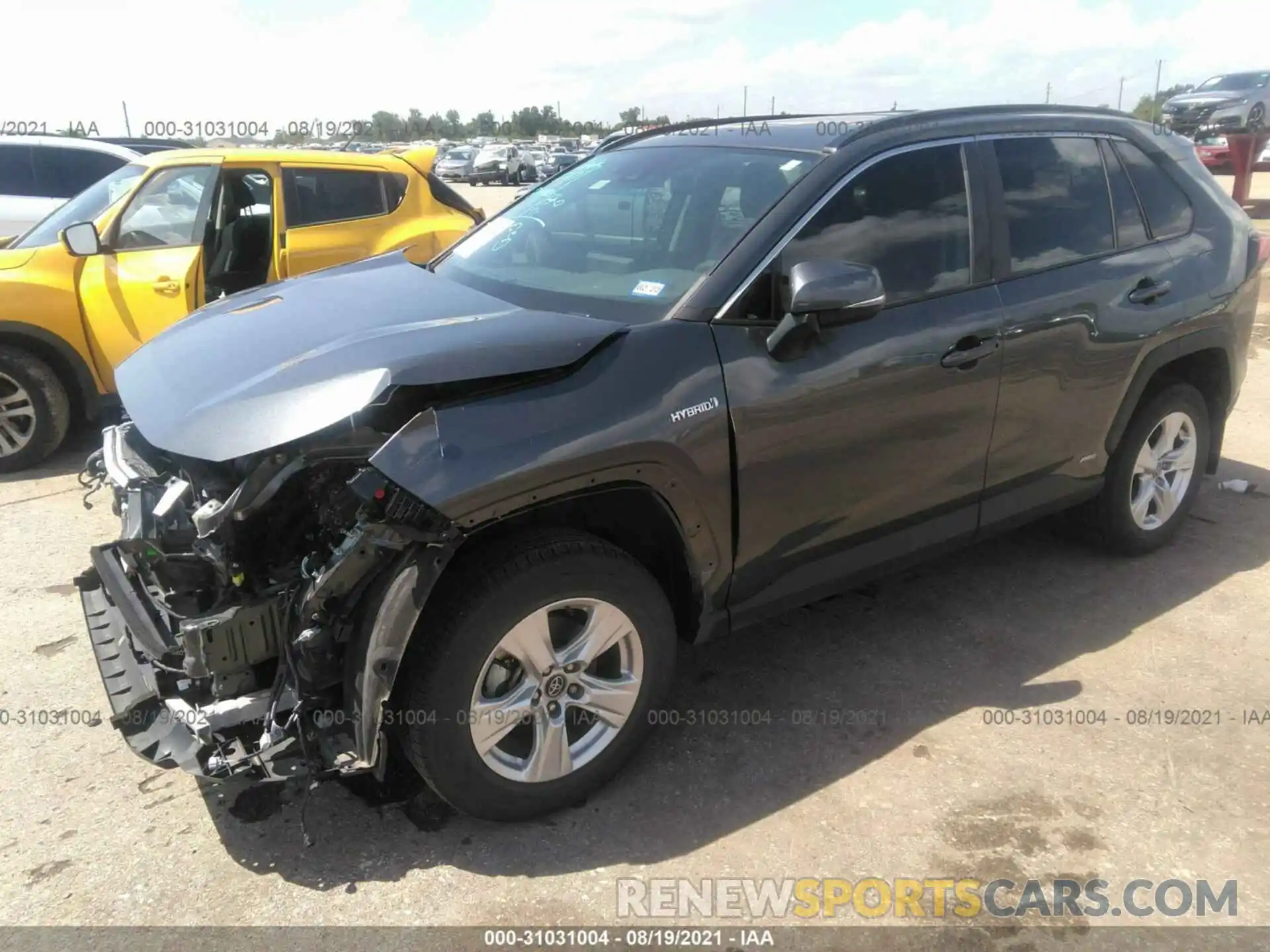 2 Фотография поврежденного автомобиля 4T3RWRFV2LU001857 TOYOTA RAV4 2020