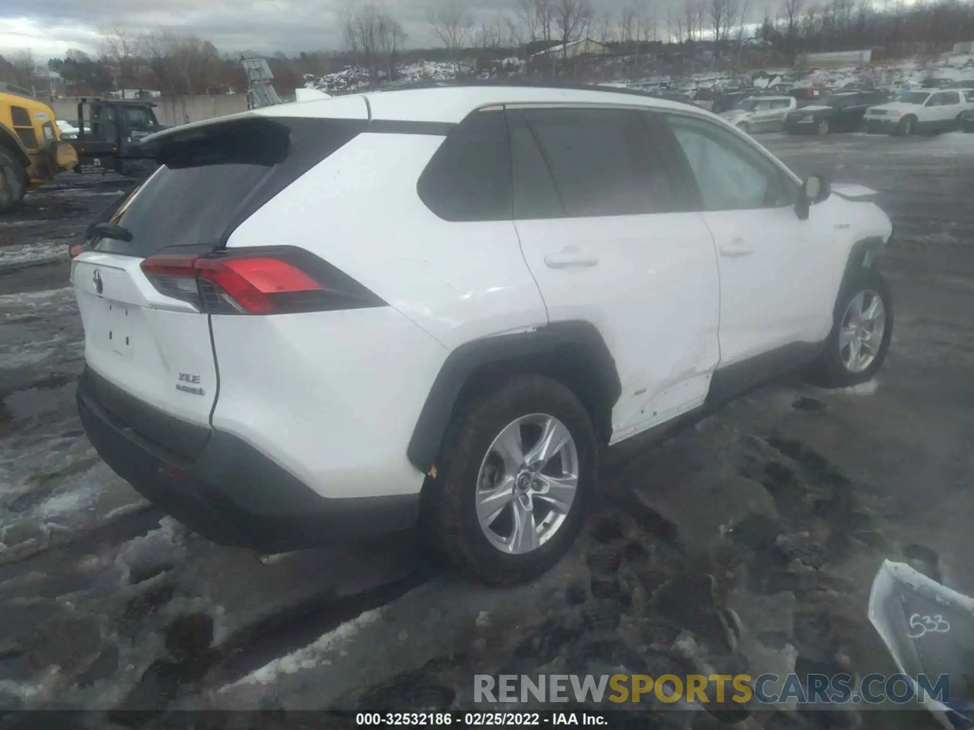 4 Photograph of a damaged car 4T3RWRFV2LU002992 TOYOTA RAV4 2020