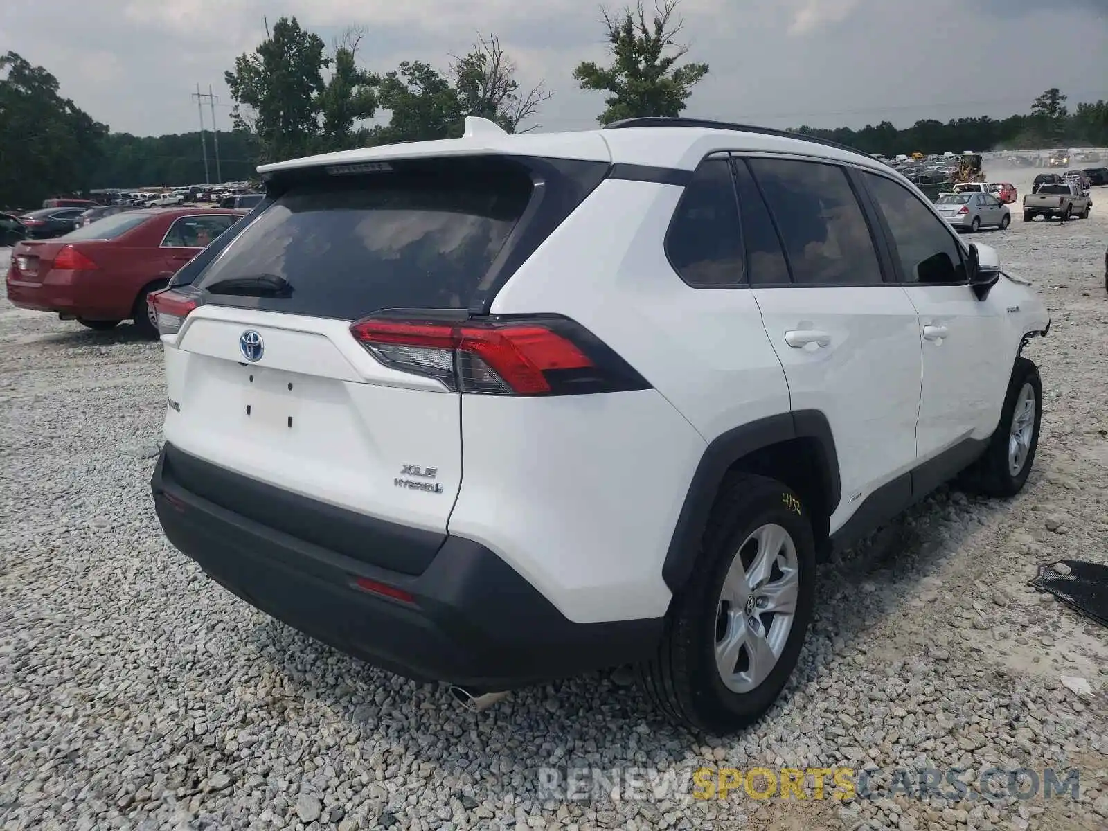 4 Photograph of a damaged car 4T3RWRFV2LU003110 TOYOTA RAV4 2020