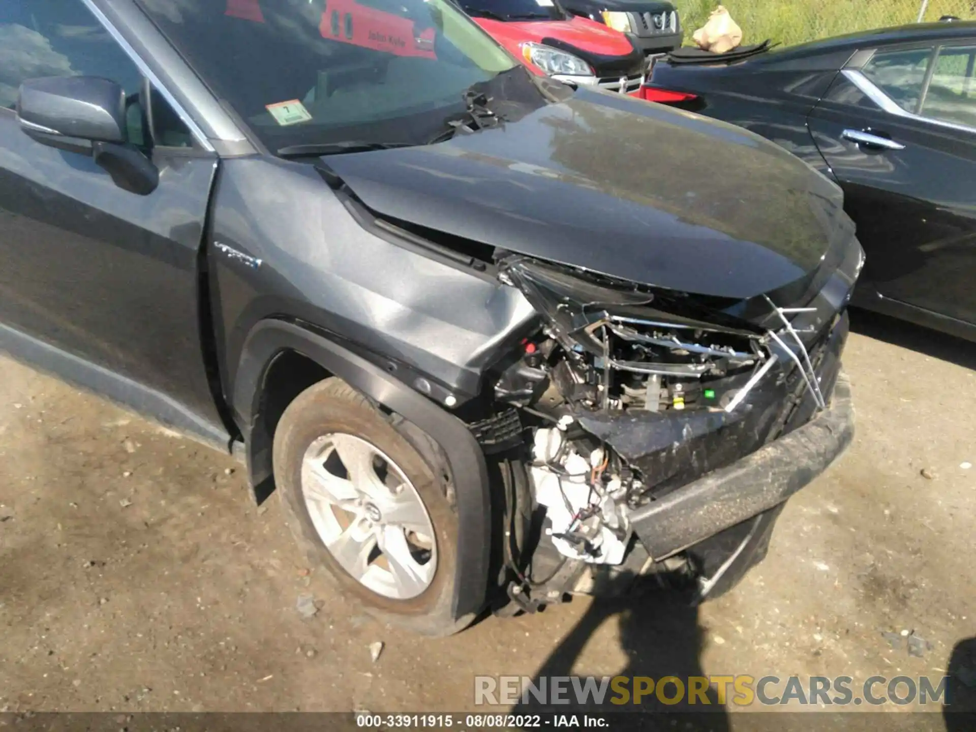 6 Photograph of a damaged car 4T3RWRFV3LU003598 TOYOTA RAV4 2020