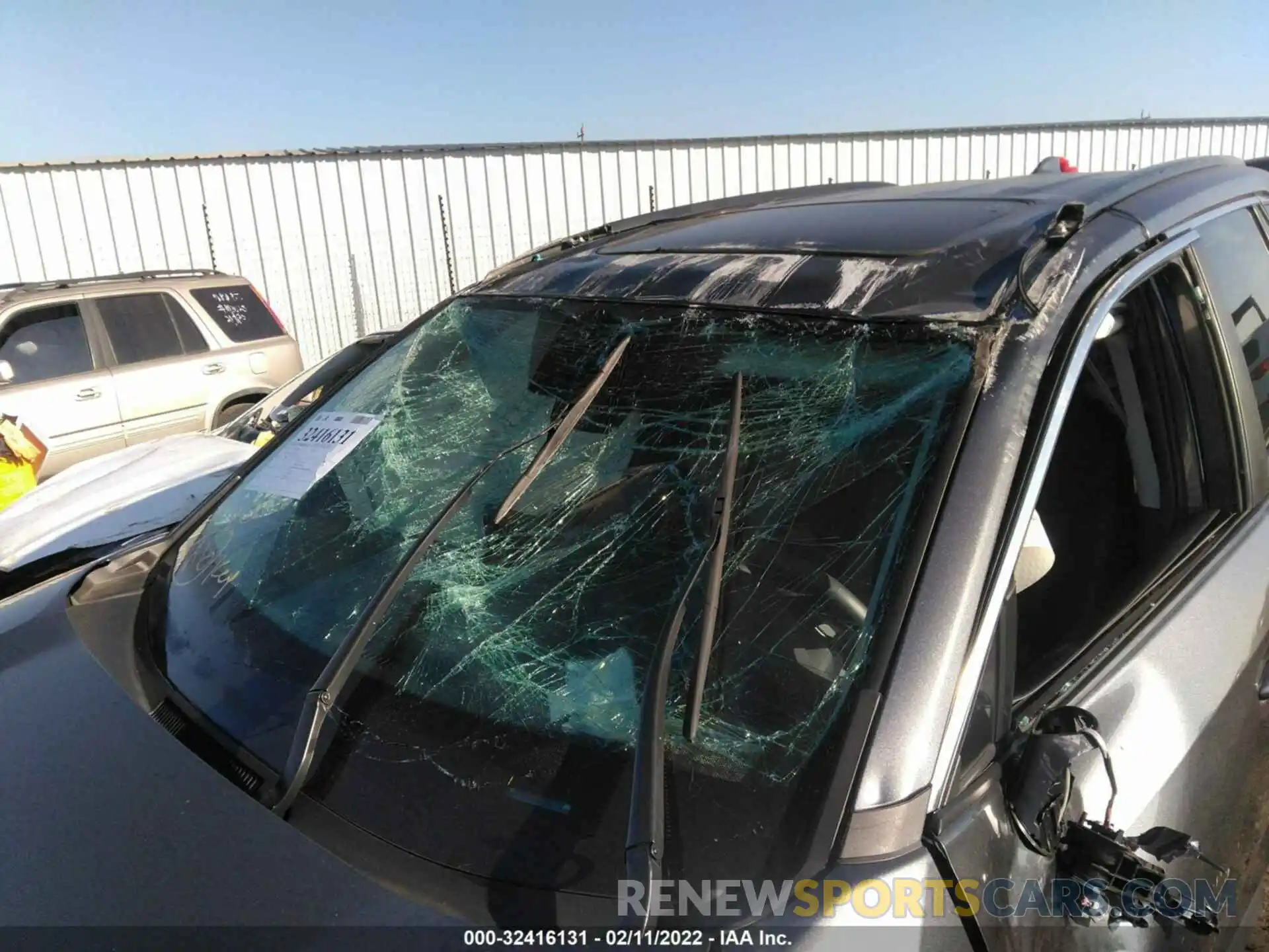 6 Photograph of a damaged car 4T3RWRFV3LU009224 TOYOTA RAV4 2020