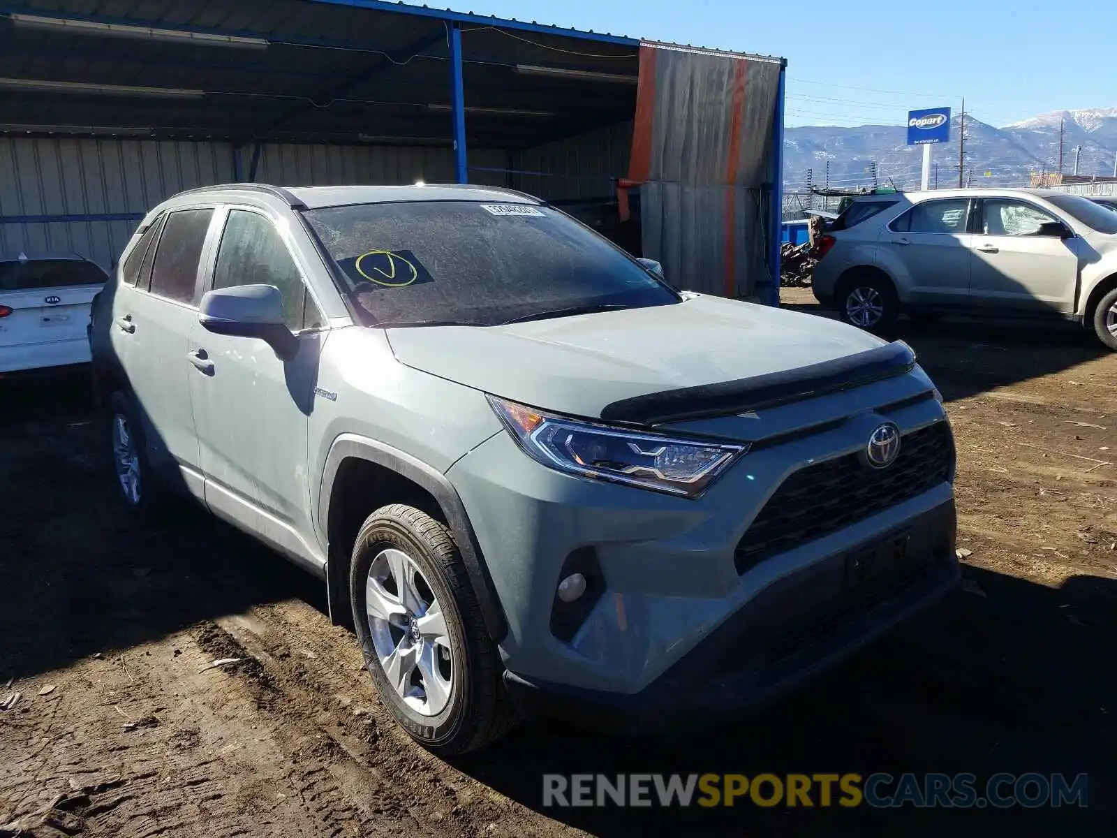 1 Photograph of a damaged car 4T3RWRFV5LU002212 TOYOTA RAV4 2020