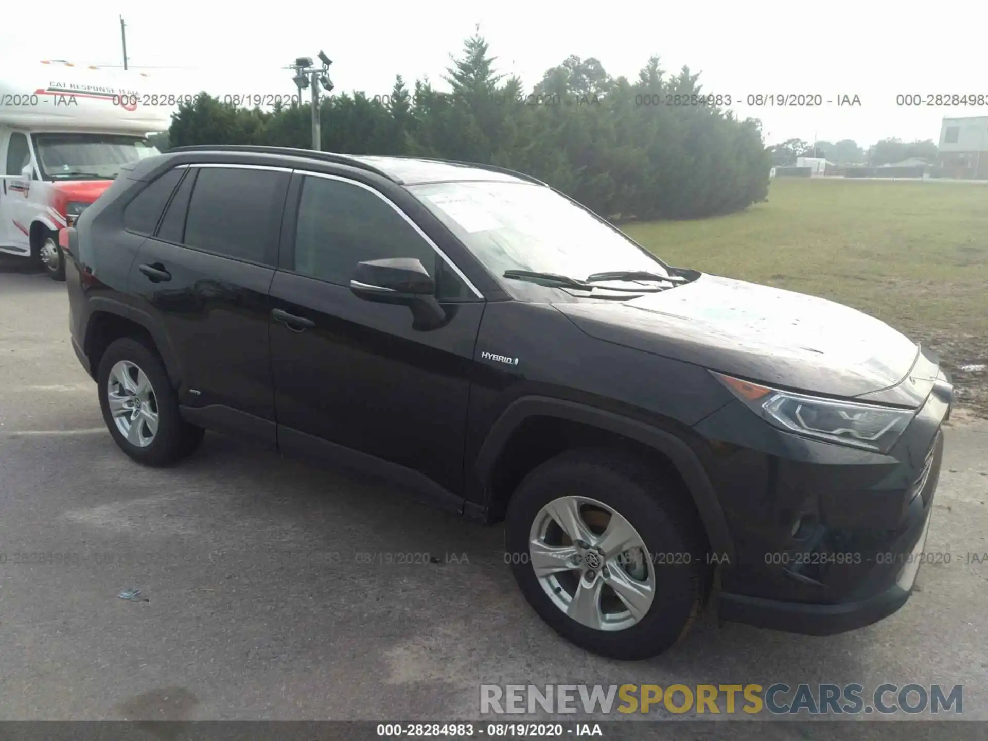 1 Photograph of a damaged car 4T3RWRFV7LU005712 TOYOTA RAV4 2020