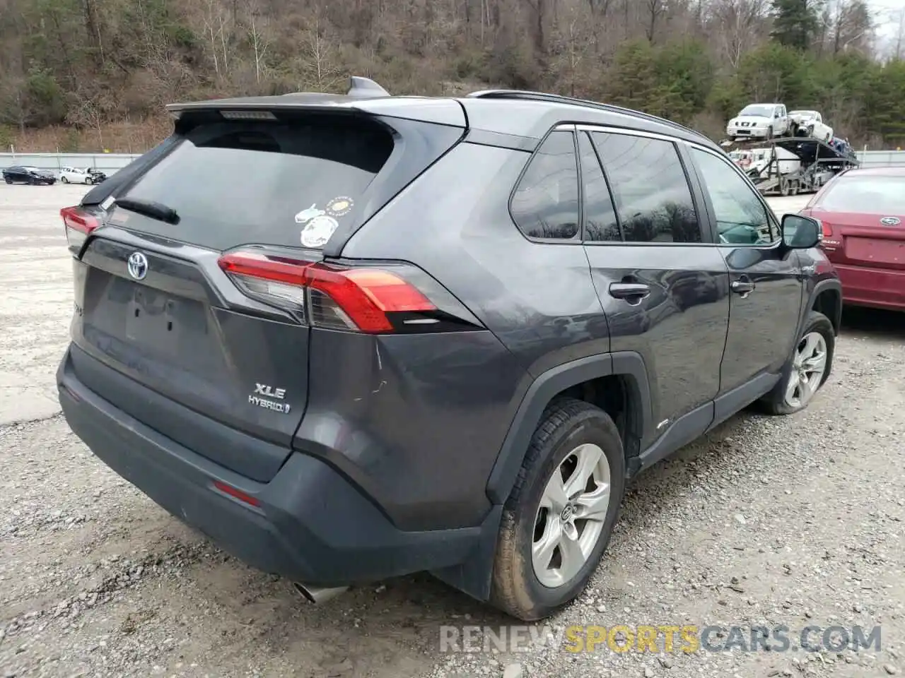 4 Photograph of a damaged car 4T3RWRFV7LU007587 TOYOTA RAV4 2020