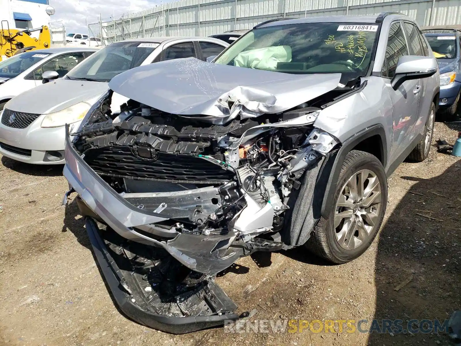 9 Photograph of a damaged car JTMA1RFV0LD059989 TOYOTA RAV4 2020