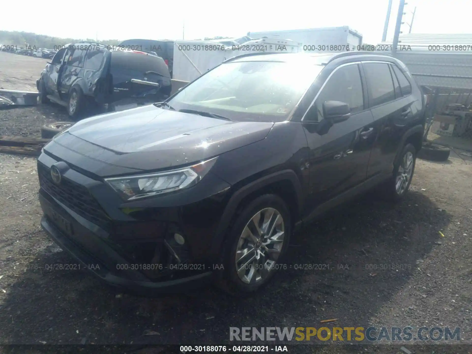 2 Photograph of a damaged car JTMA1RFV0LJ035211 TOYOTA RAV4 2020