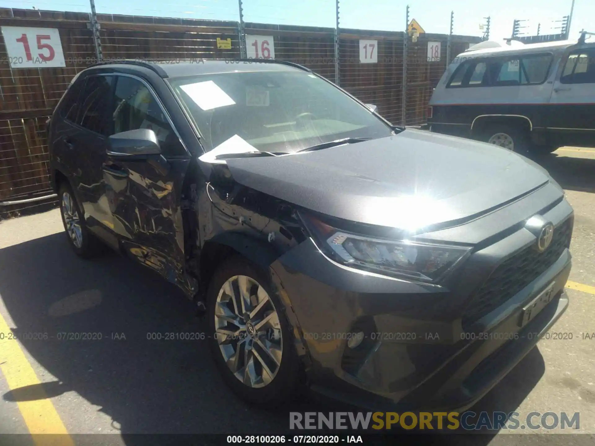 1 Photograph of a damaged car JTMA1RFV1LD057555 TOYOTA RAV4 2020