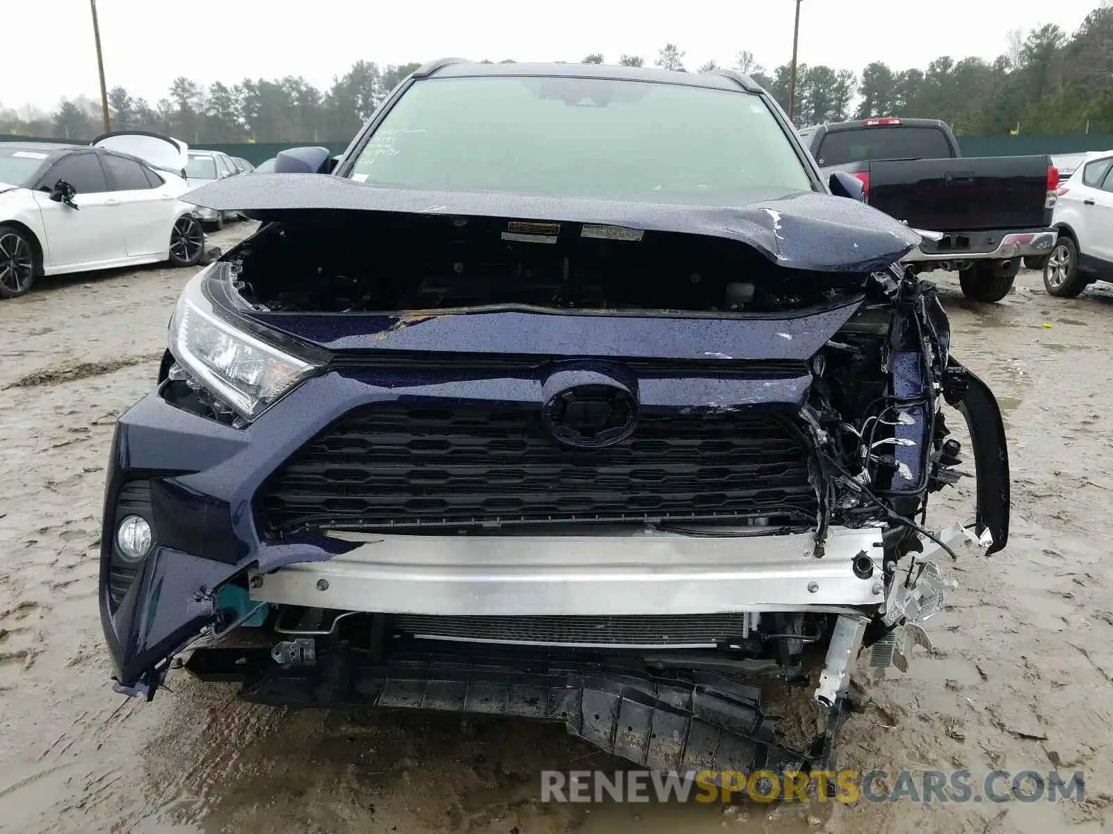 9 Photograph of a damaged car JTMA1RFV1LD526871 TOYOTA RAV4 2020