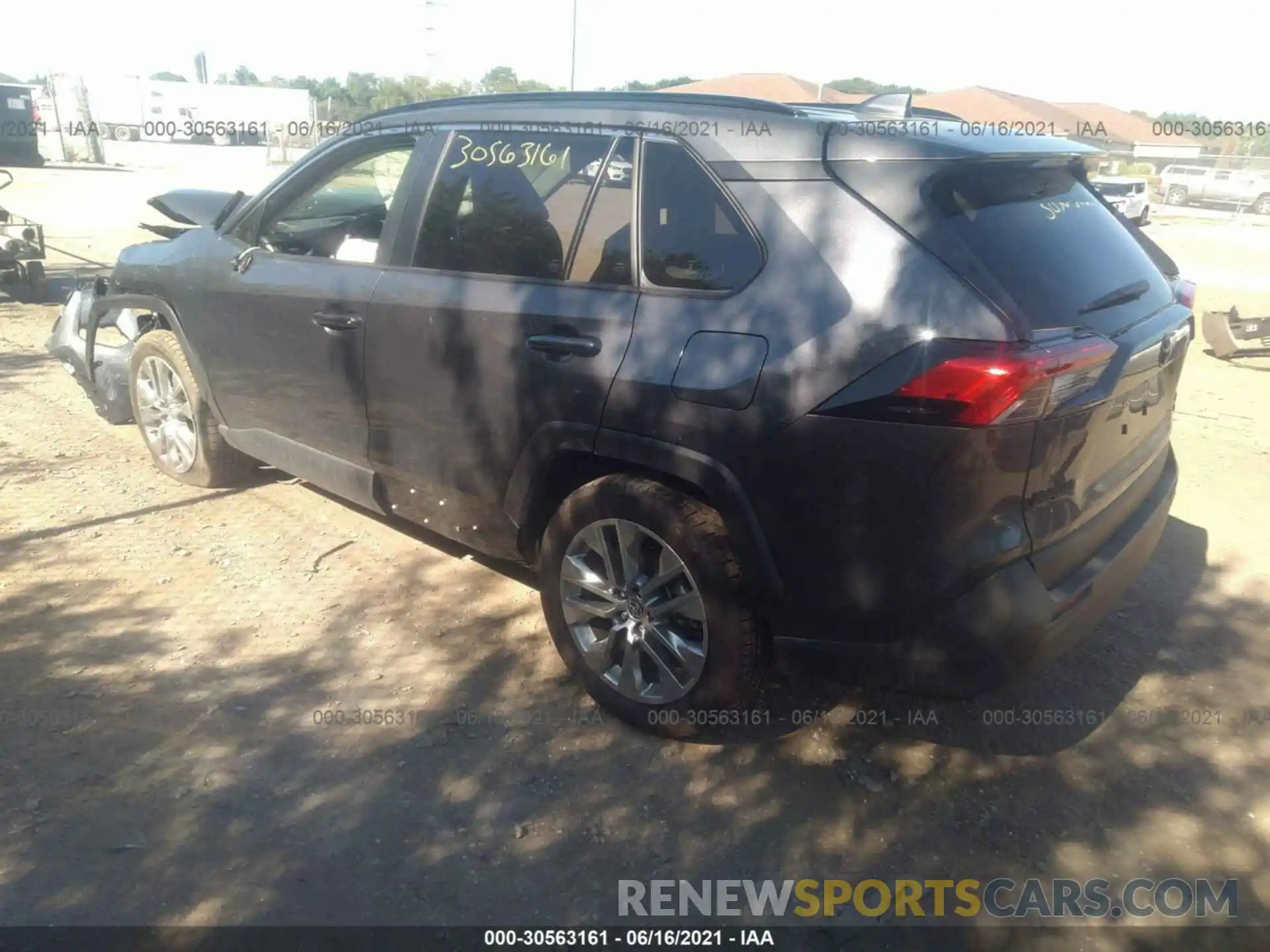 3 Photograph of a damaged car JTMA1RFV2LD062215 TOYOTA RAV4 2020