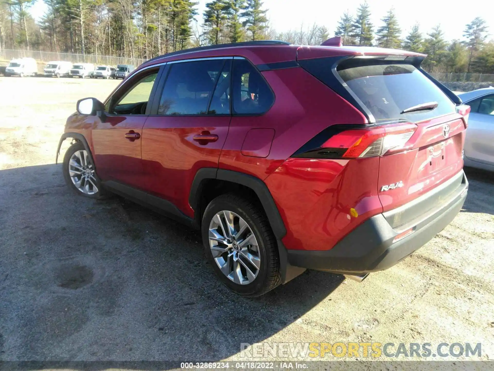 3 Photograph of a damaged car JTMA1RFV2LJ036604 TOYOTA RAV4 2020