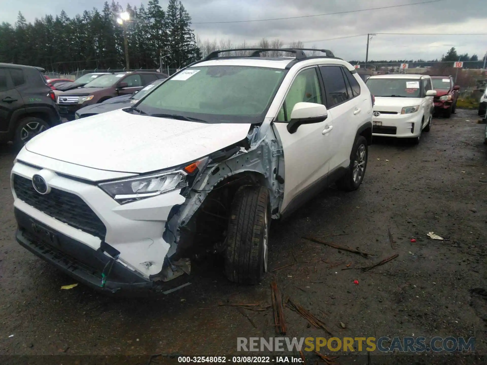 2 Photograph of a damaged car JTMA1RFV3LD067617 TOYOTA RAV4 2020