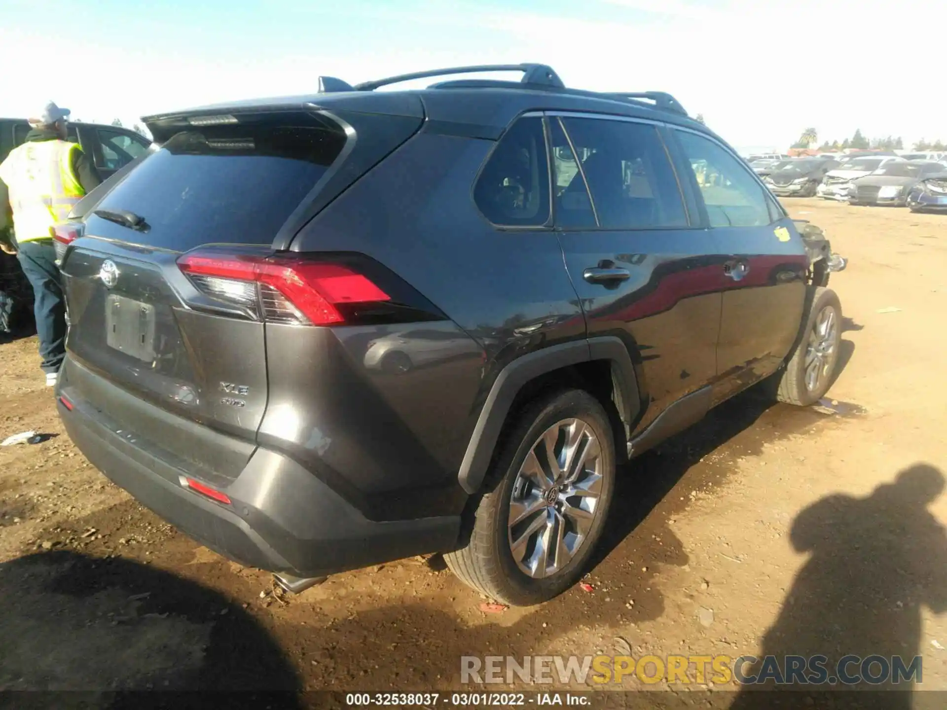 4 Photograph of a damaged car JTMA1RFV4LJ027841 TOYOTA RAV4 2020